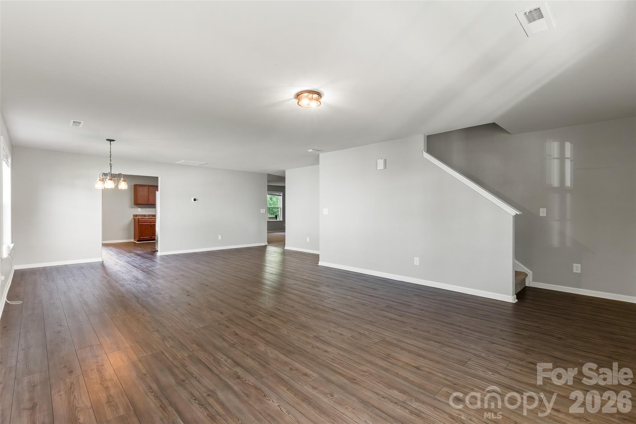 5045 Ashley Place Drive Property Photo 6