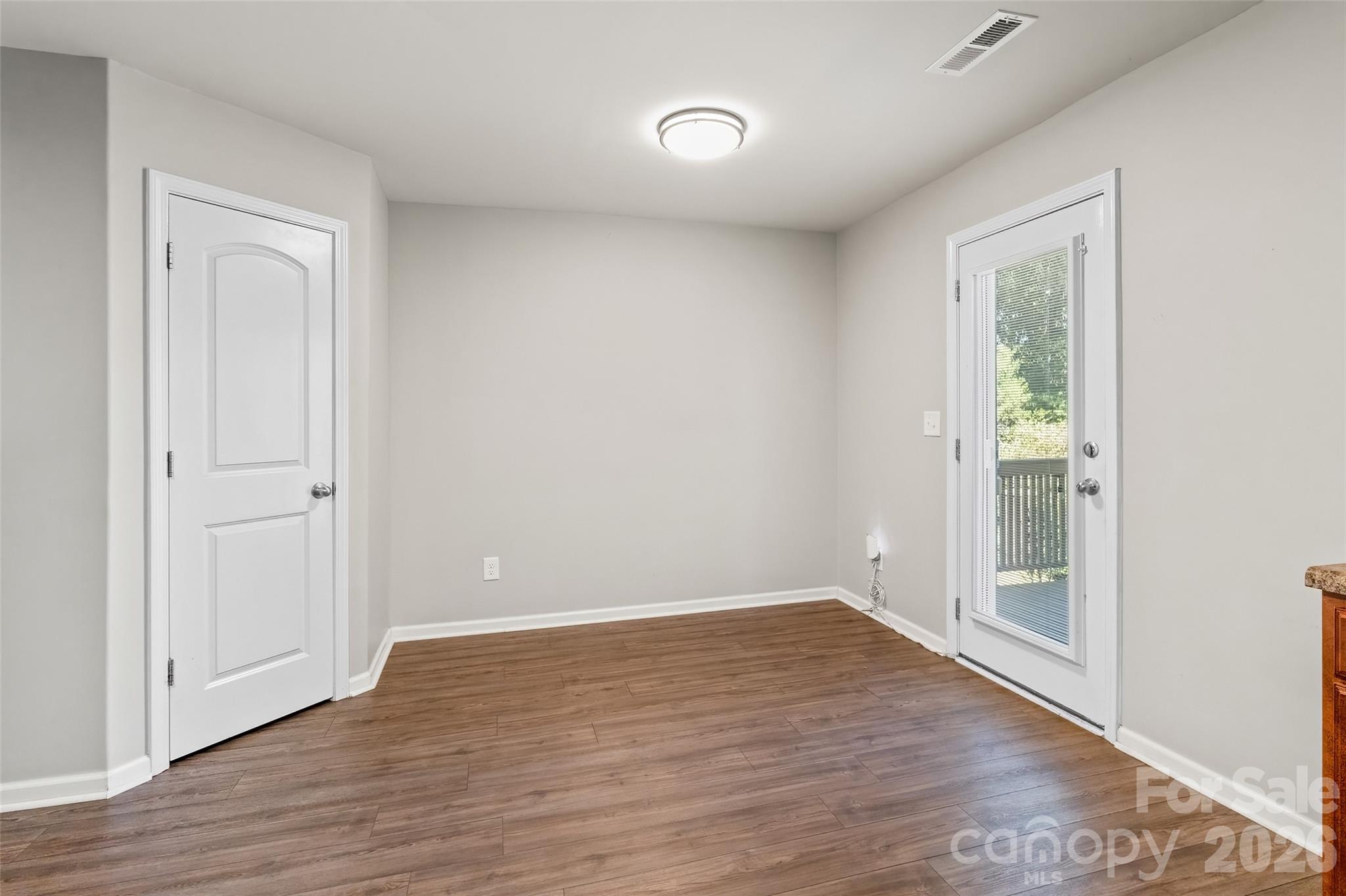 5045 Ashley Place Drive Property Photo 18