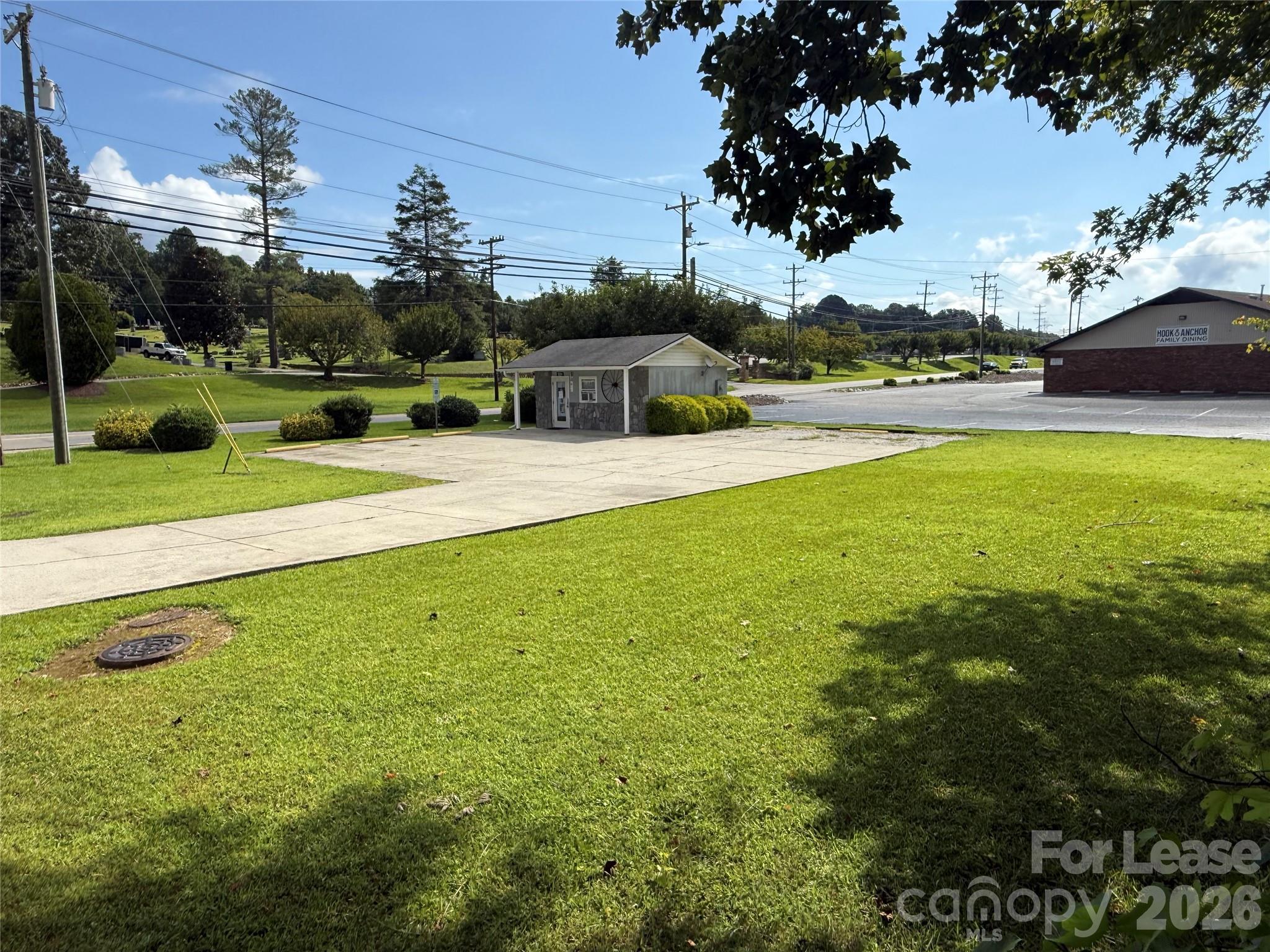 934 Rutherford Road Property Photo 4