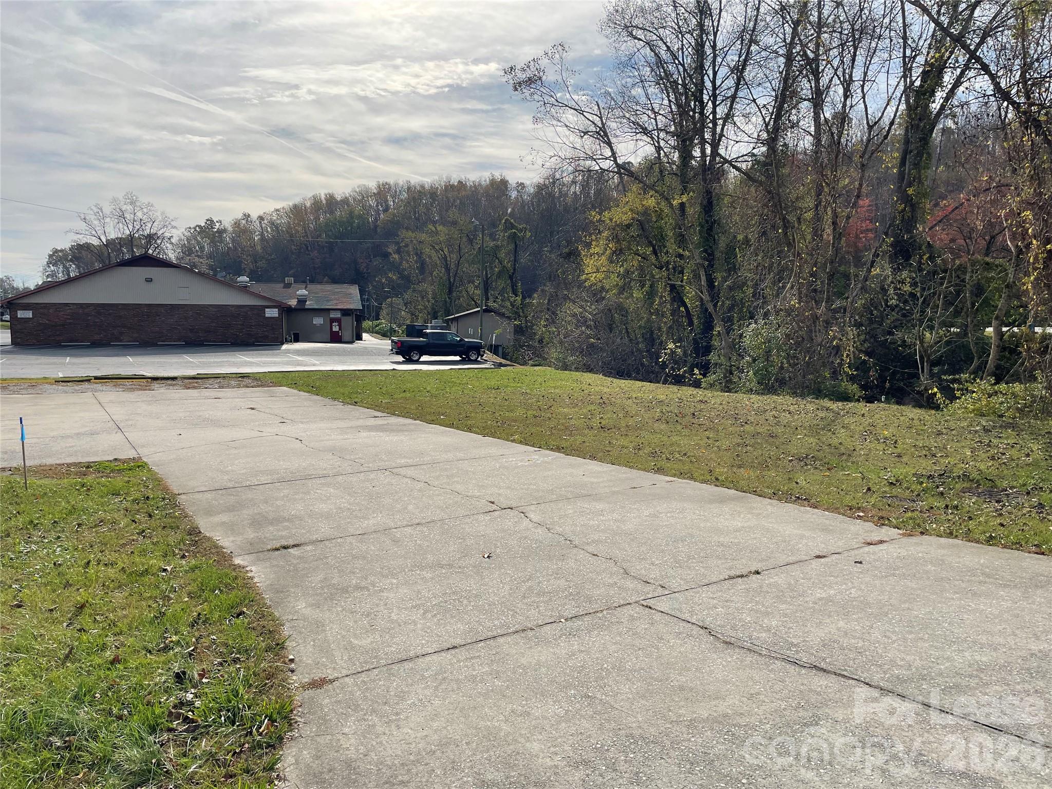 934 Rutherford Road Property Photo 14