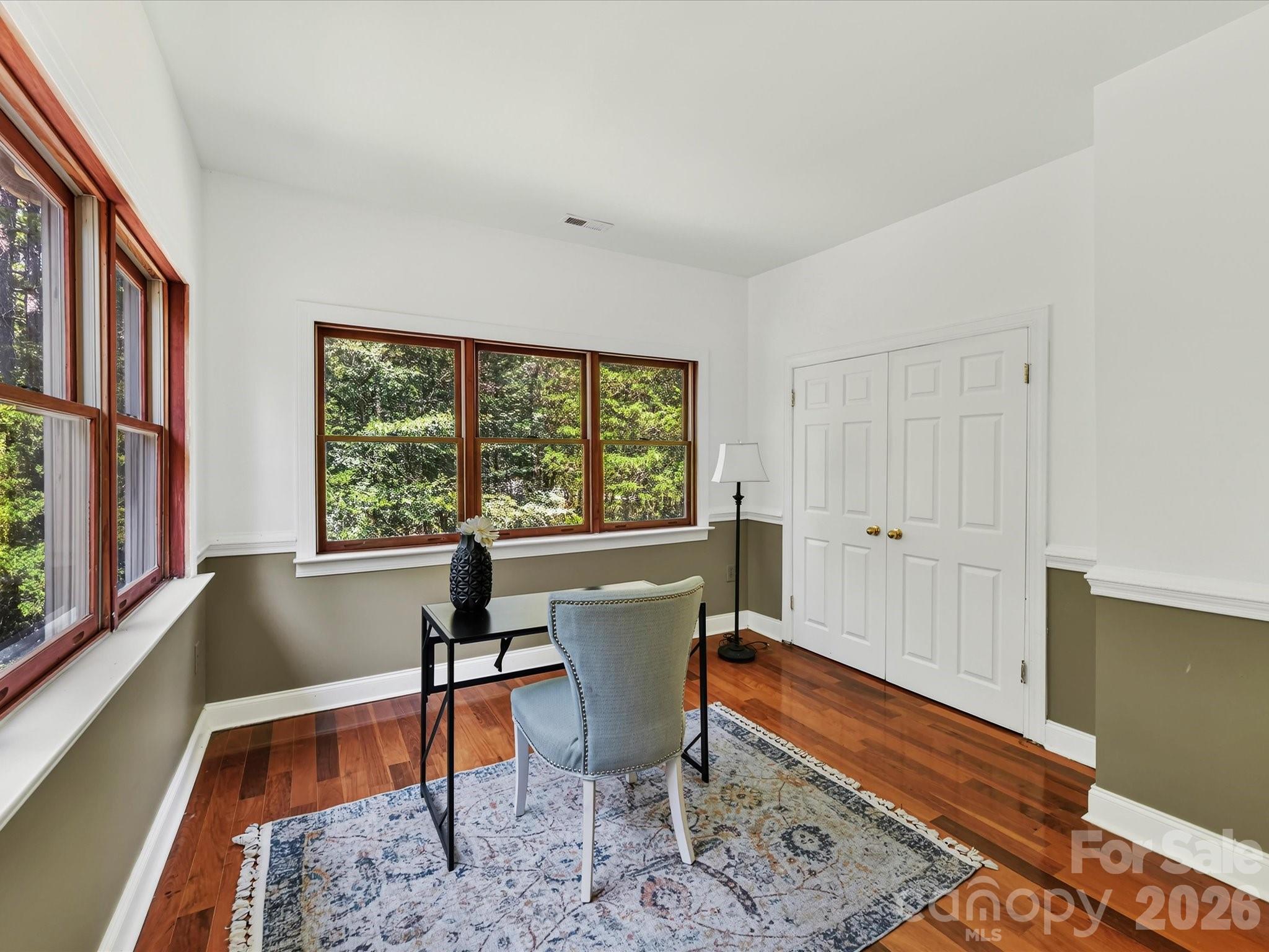 9821 Harvest Lane Property Photo 17