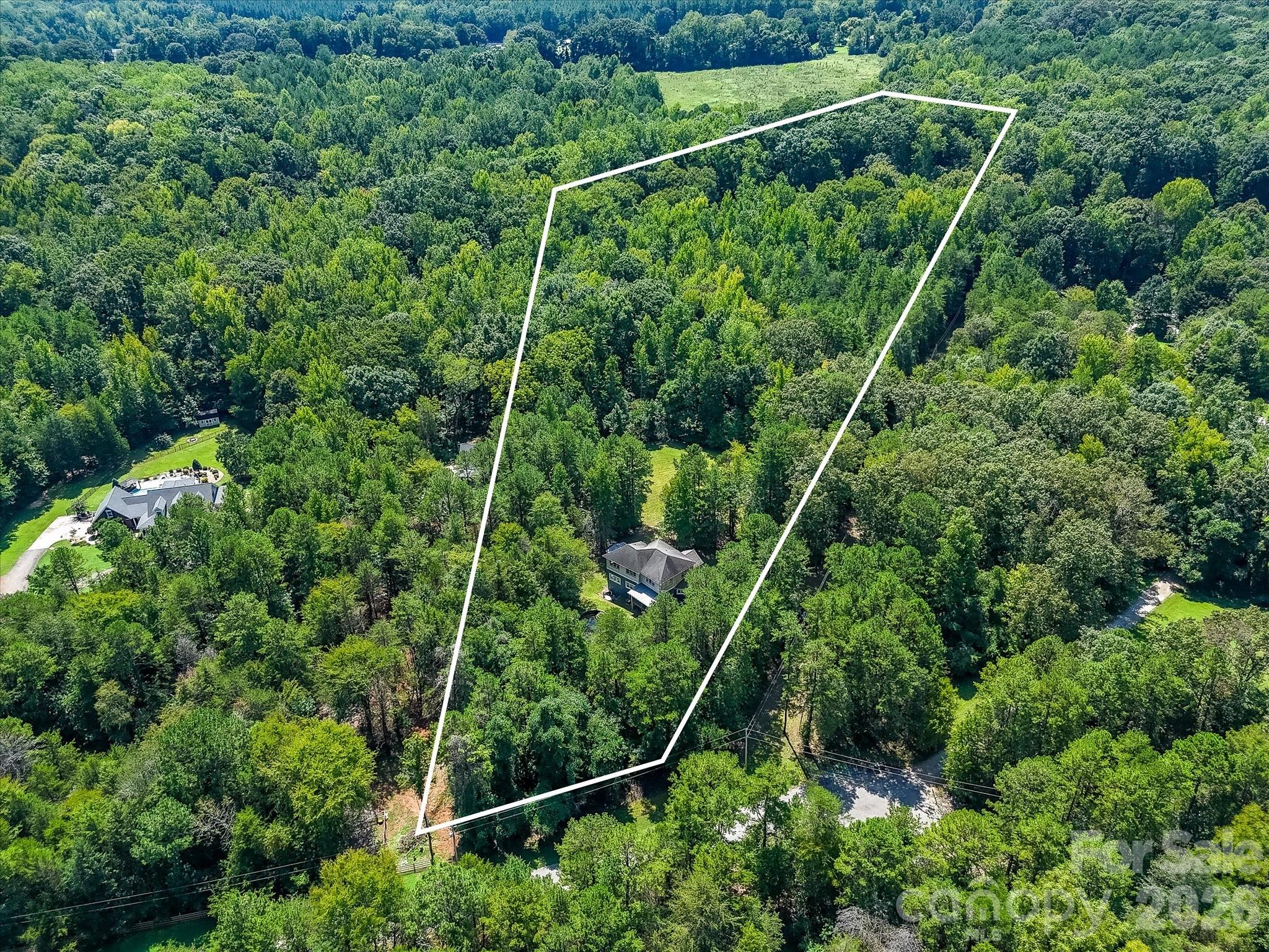 9821 Harvest Lane Property Photo 22