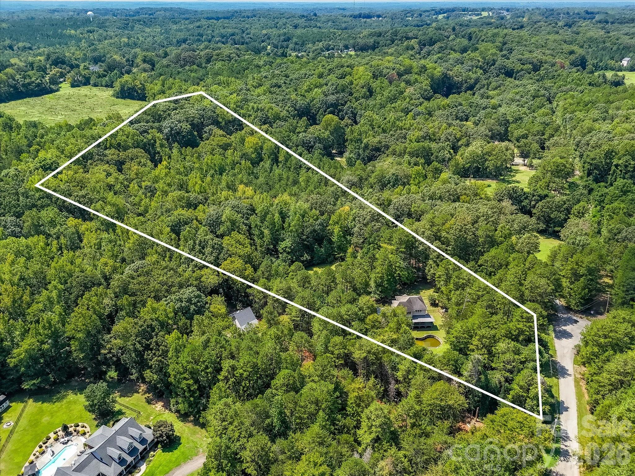 9821 Harvest Lane Property Photo 24