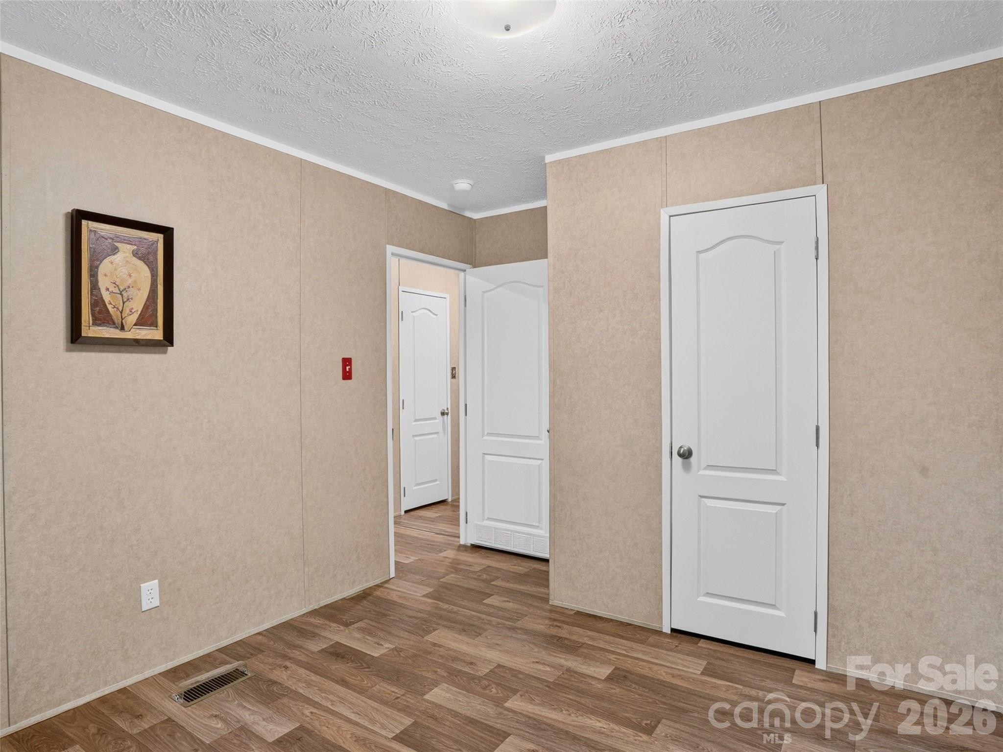 117 Eade Road 7 Property Photo 19