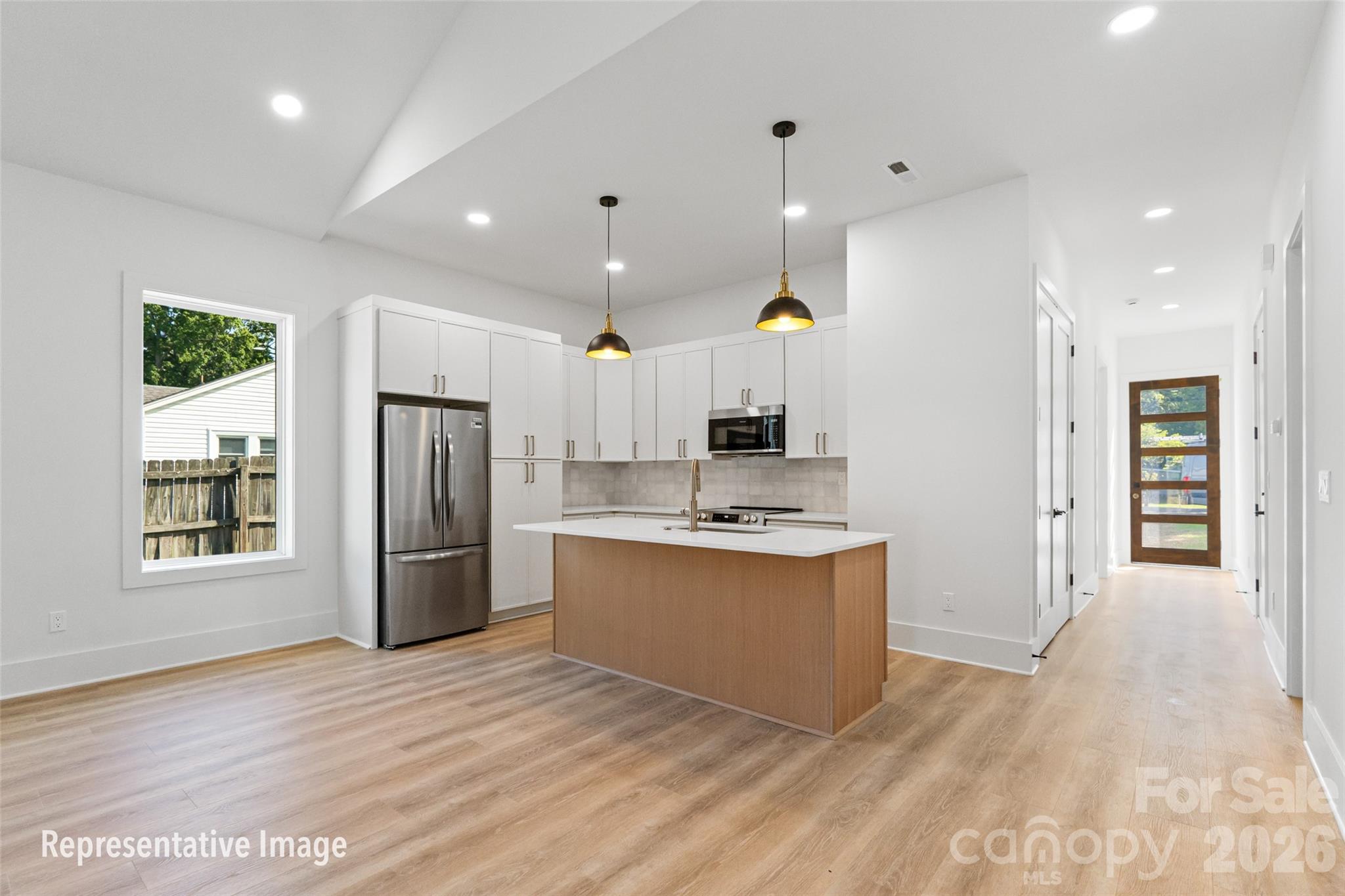 668 Jackson Terrace Property Photo 5