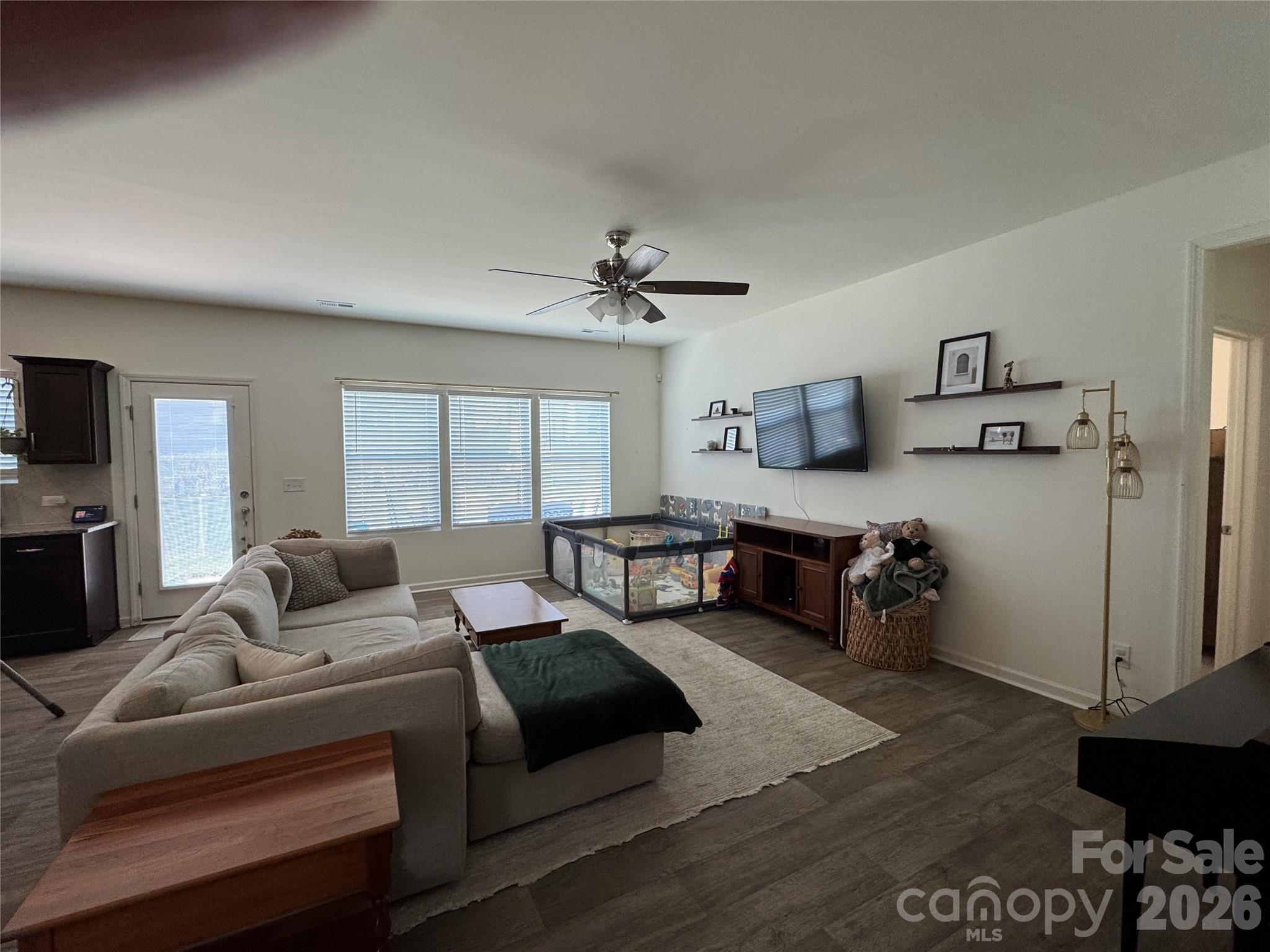 700 Skywatch Lane Property Photo 2