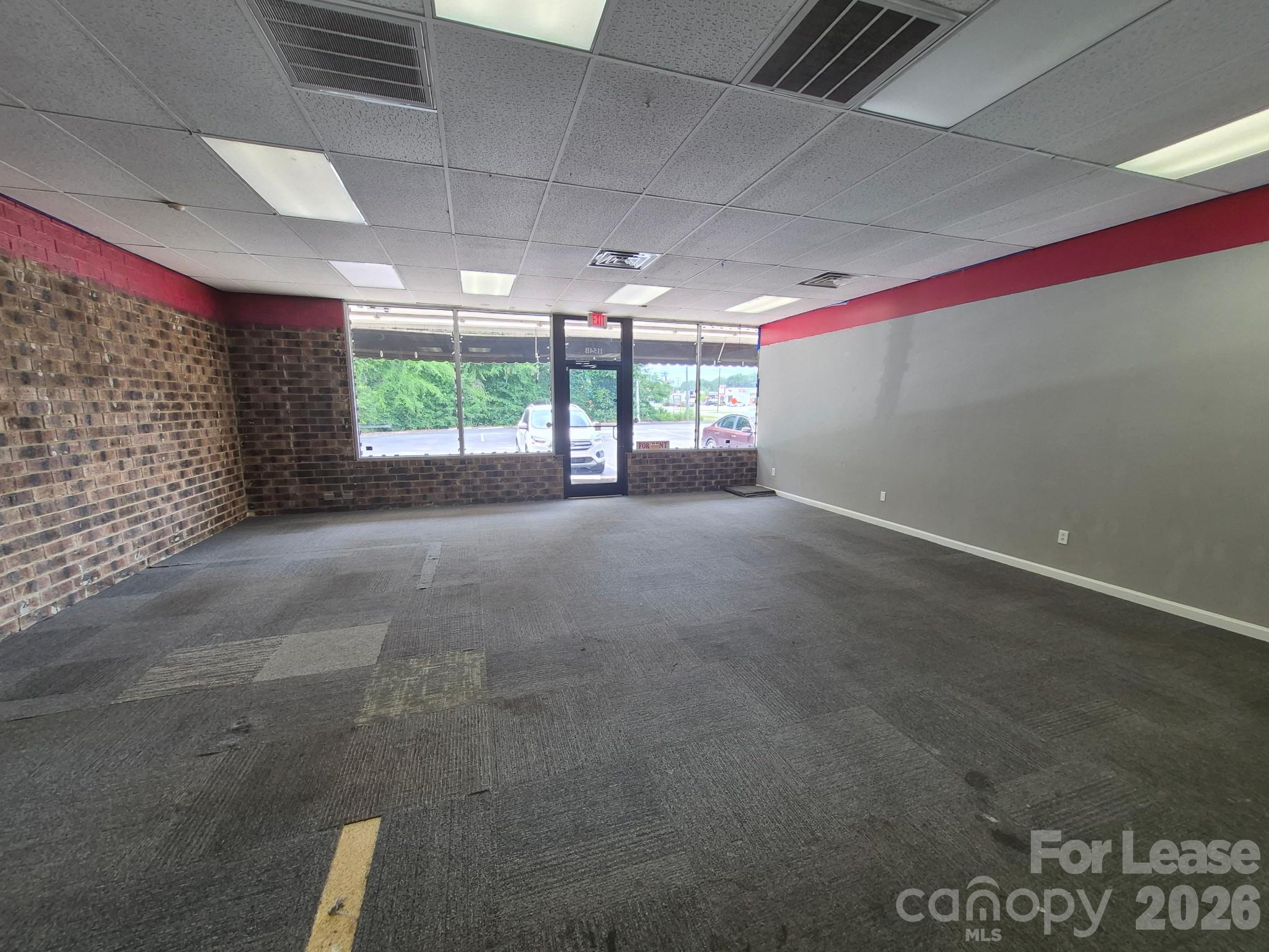 1154 E Caswell Street Property Photo 2