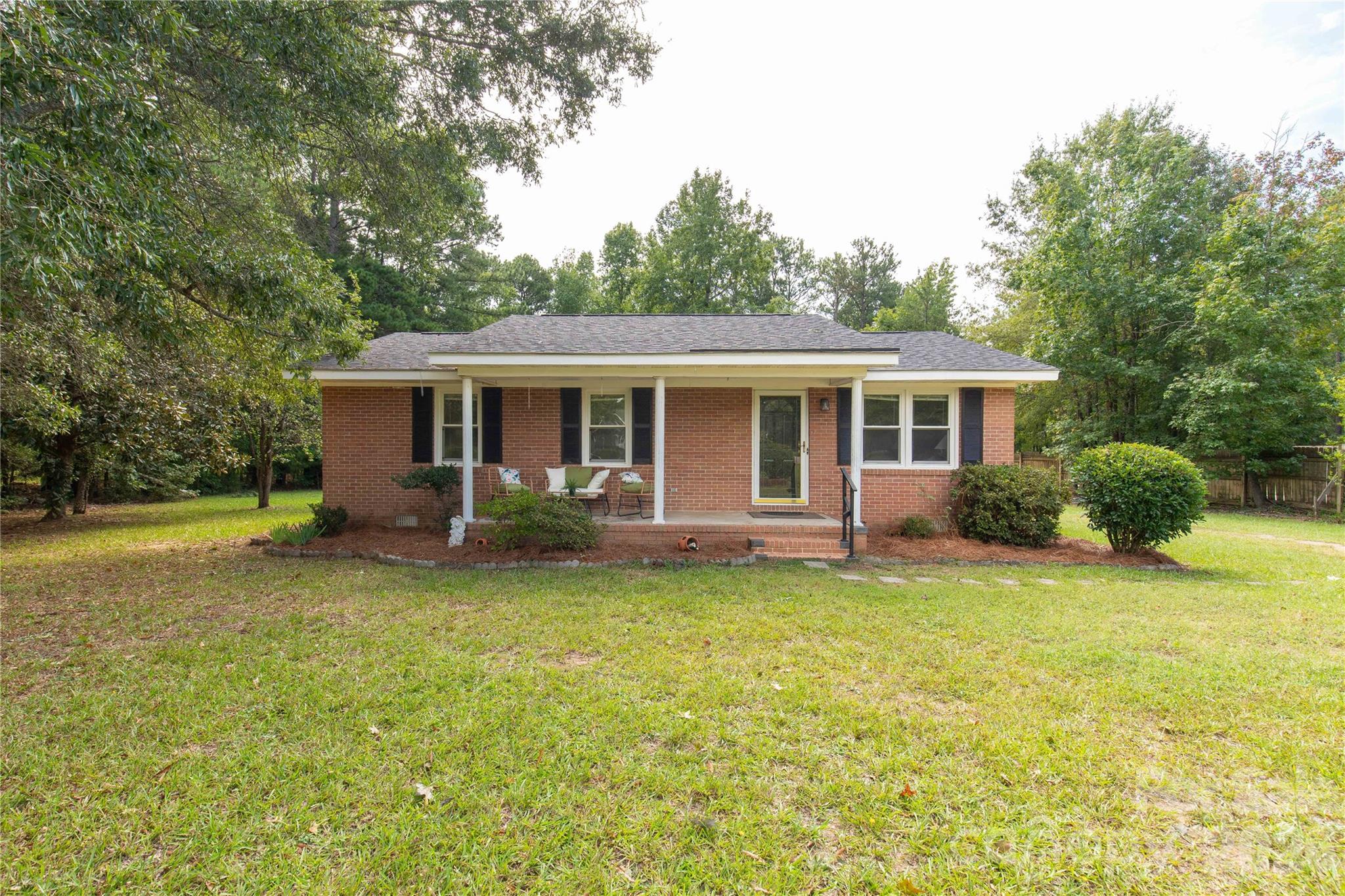 1242 Stringfellow Road Property Photo 2
