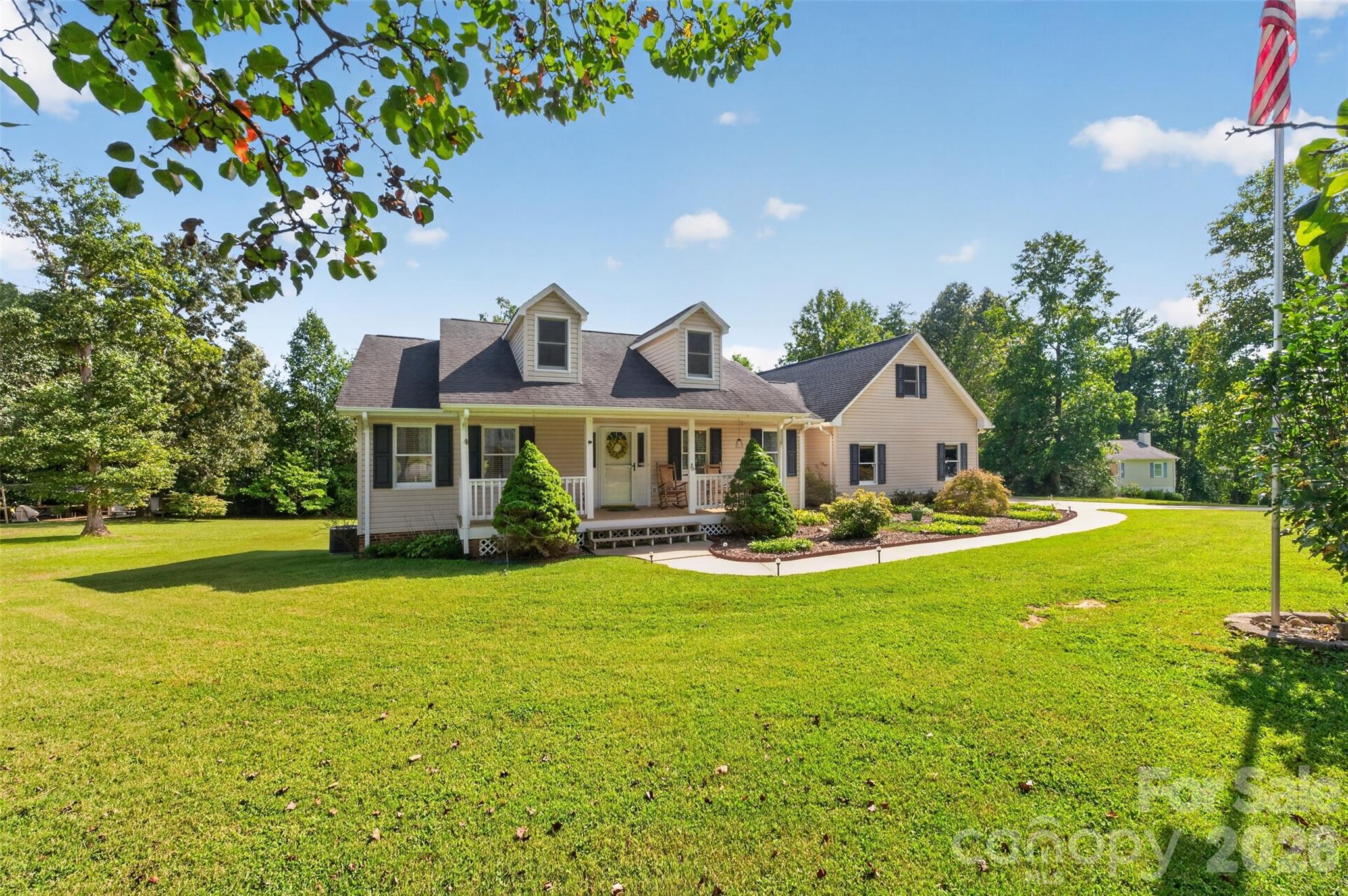 3105 Hunters Ridge Court Property Photo 1
