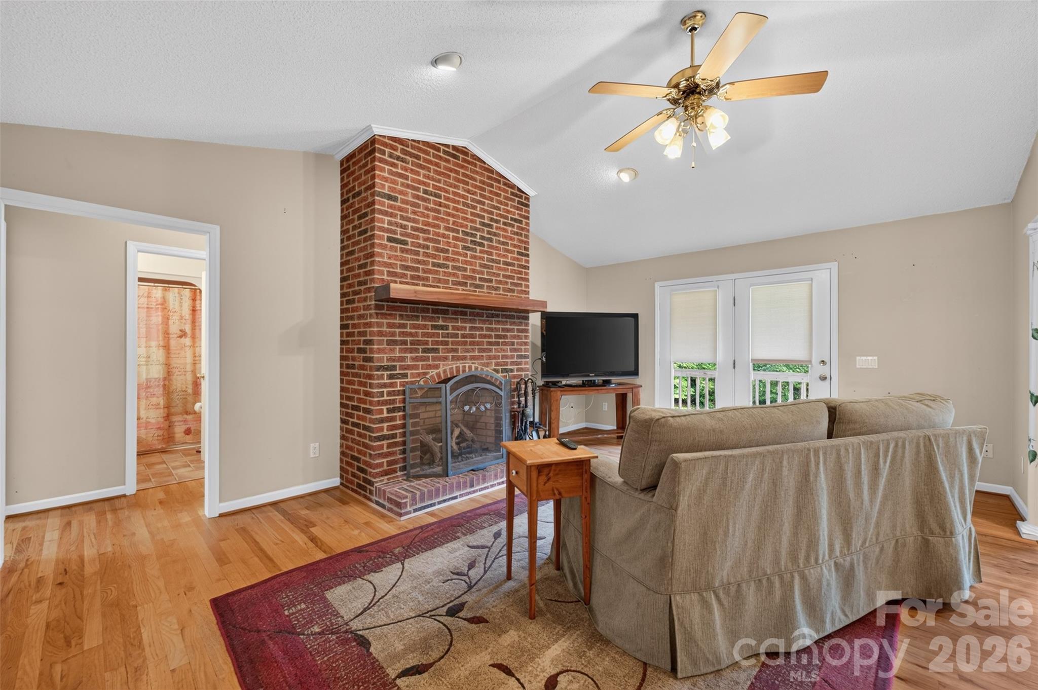 3105 Hunters Ridge Court Property Photo 12