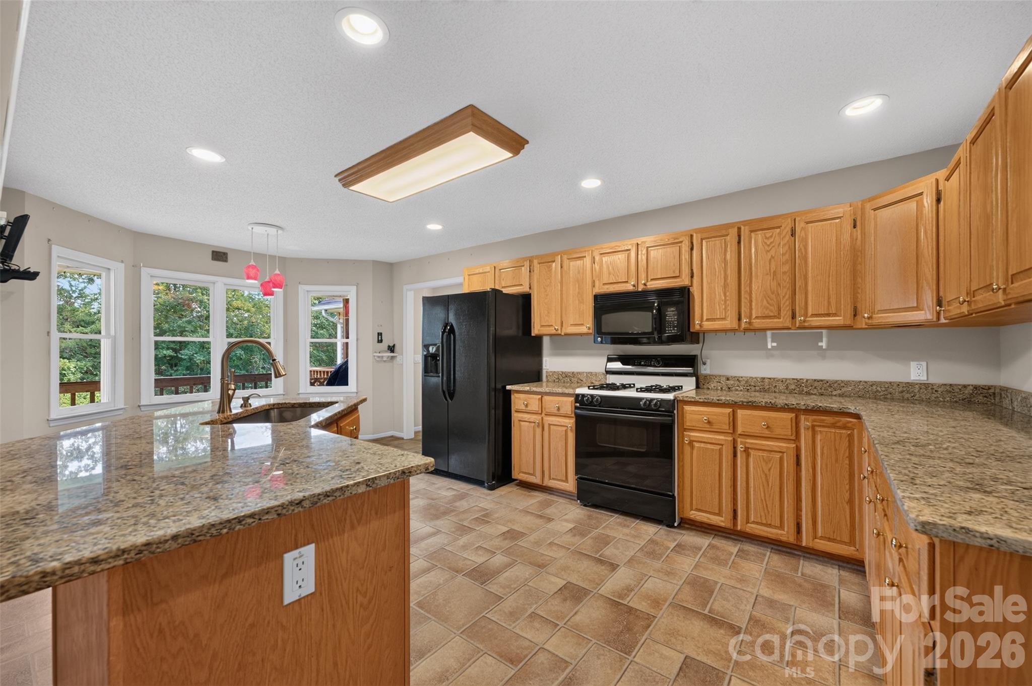 3105 Hunters Ridge Court Property Photo 13