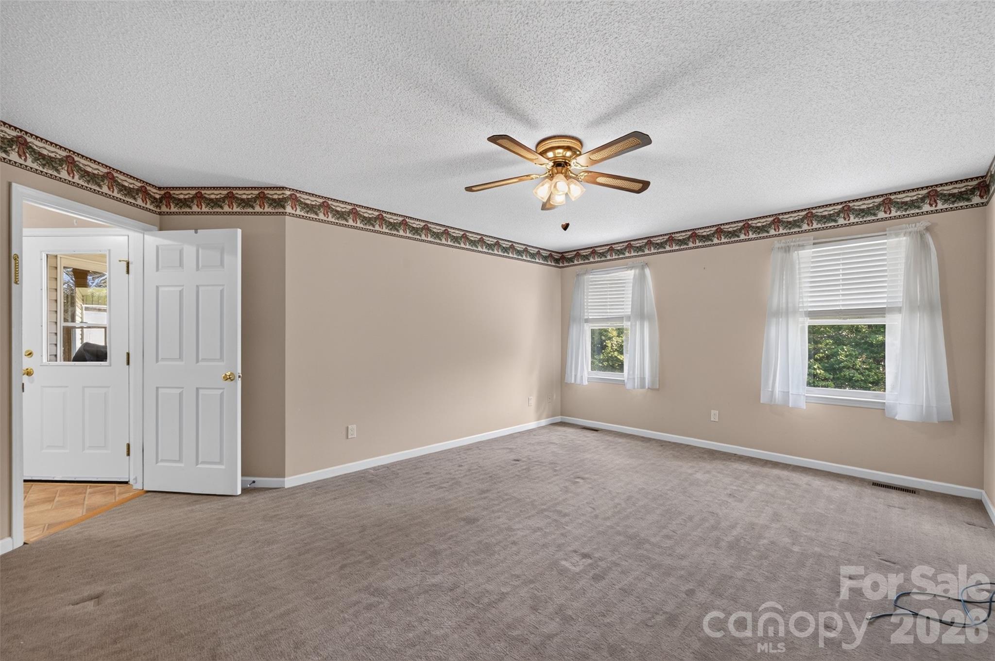 3105 Hunters Ridge Court Property Photo 24
