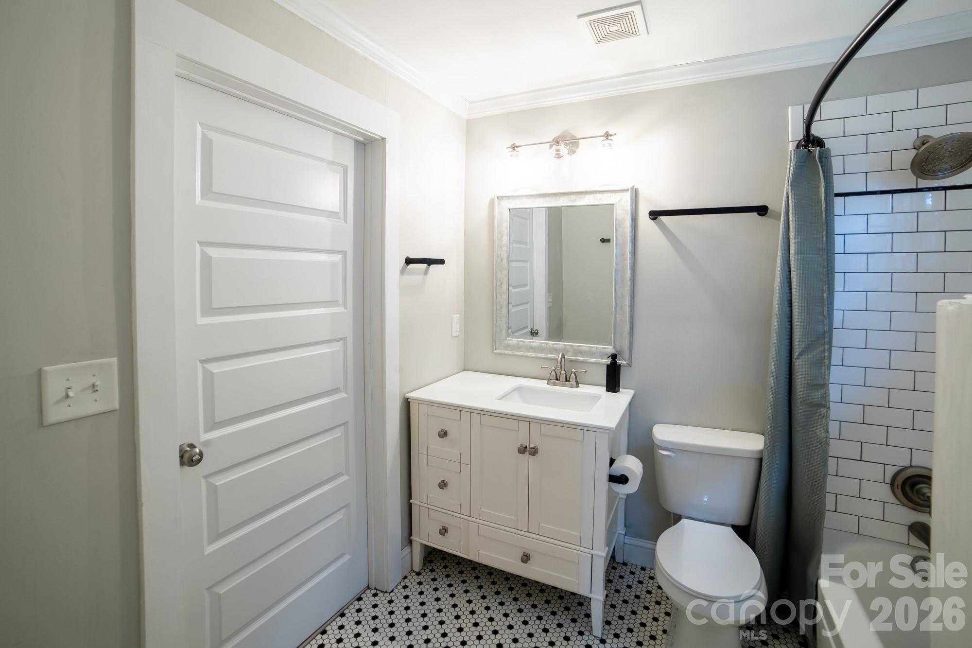 454 18th Street Property Photo 20