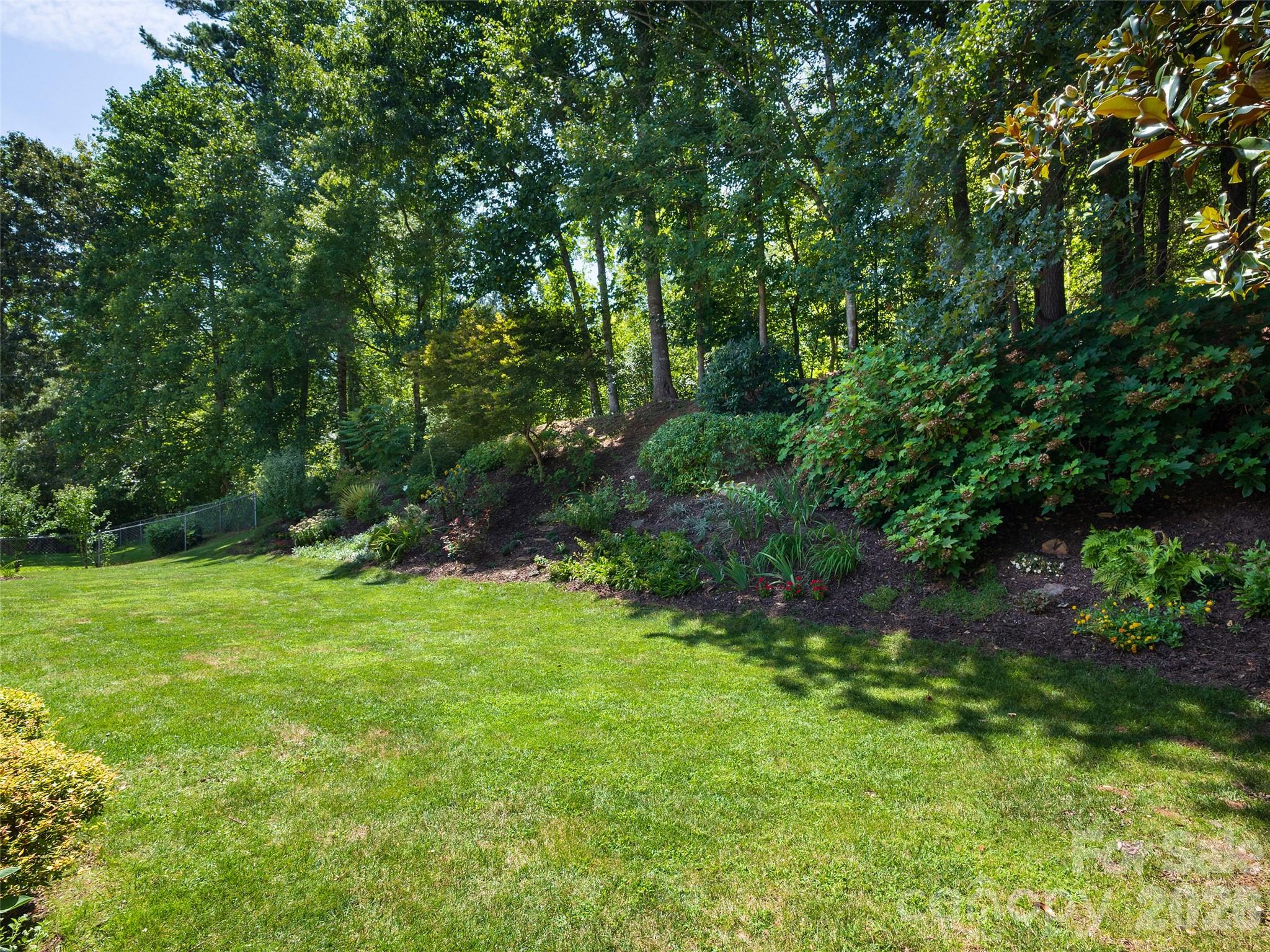 22 Southchase Drive Property Photo 27