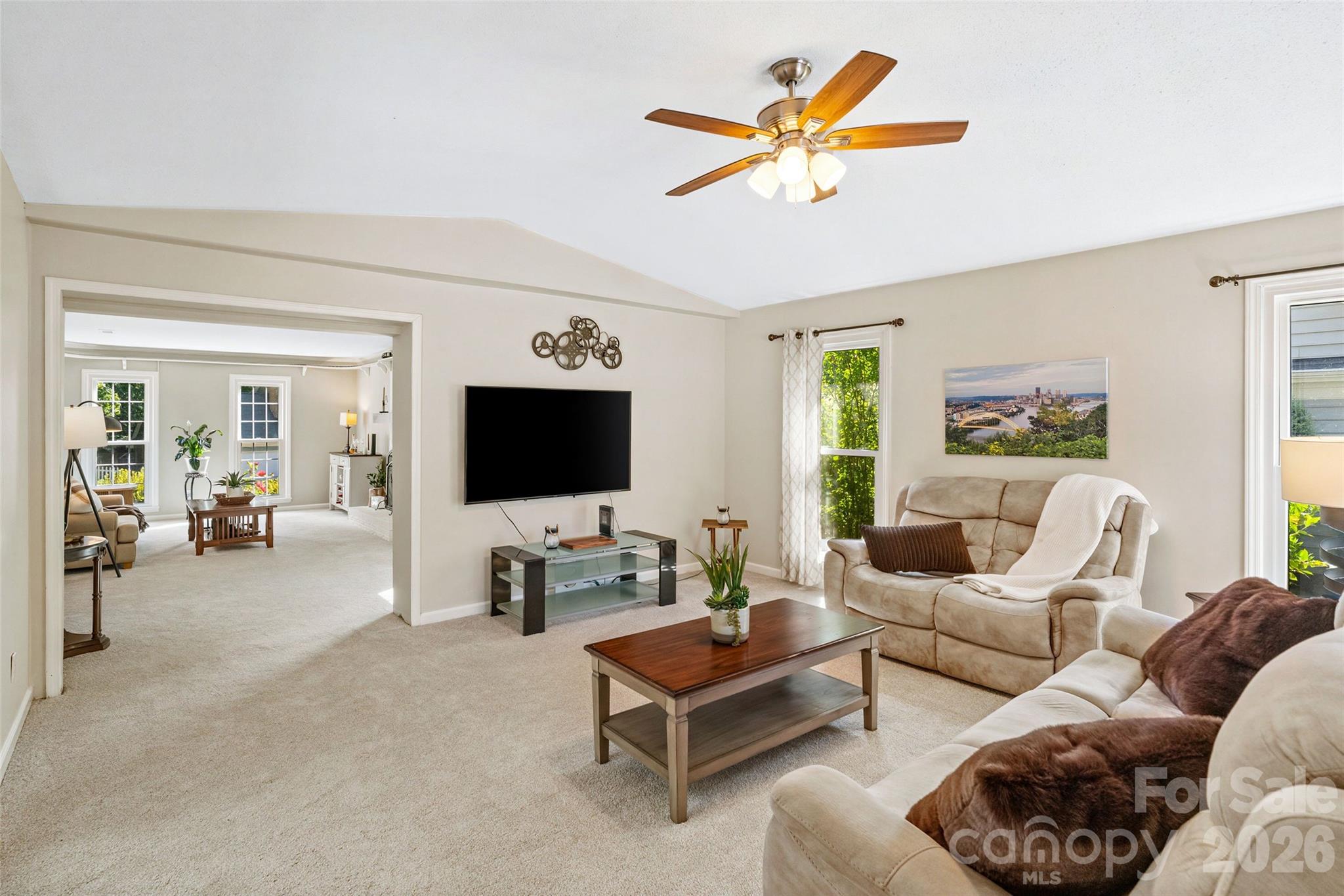 2010 Glendalough Lane Property Photo 16