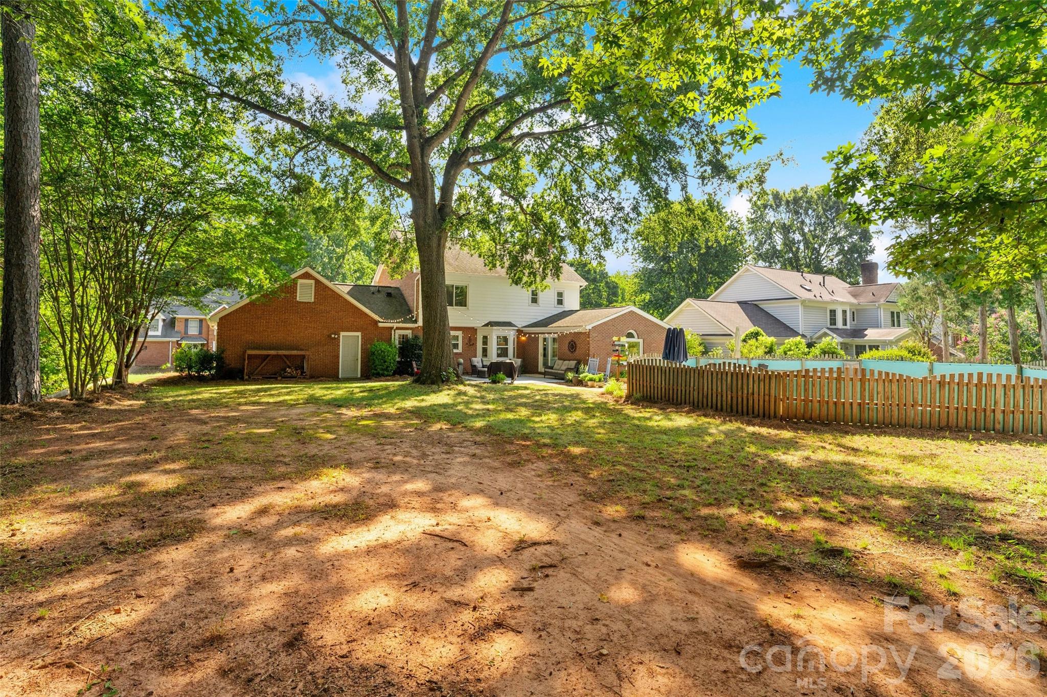 2010 Glendalough Lane Property Photo 41