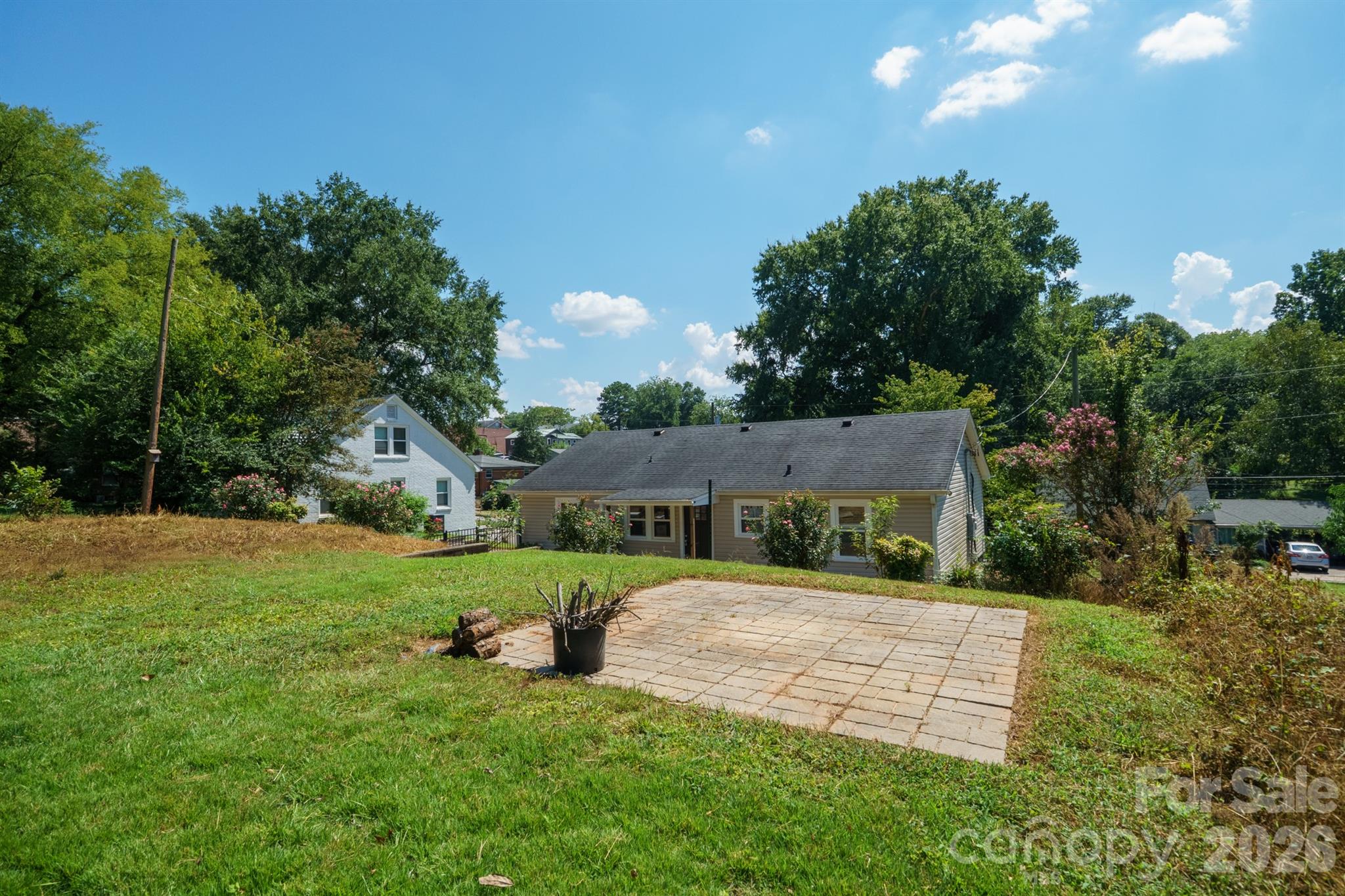 106 Cascade Street Property Photo 7
