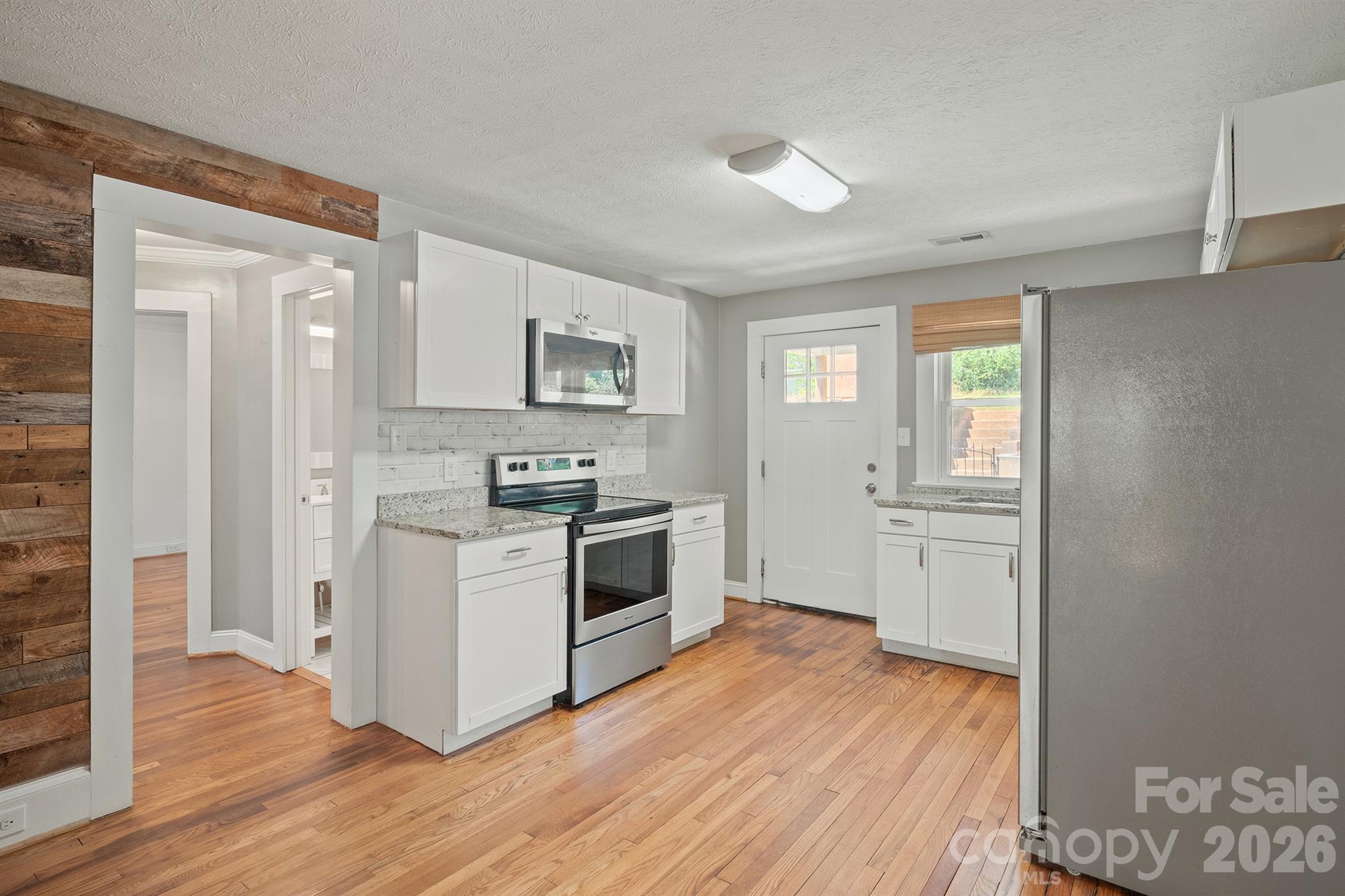 106 Cascade Street Property Photo 17