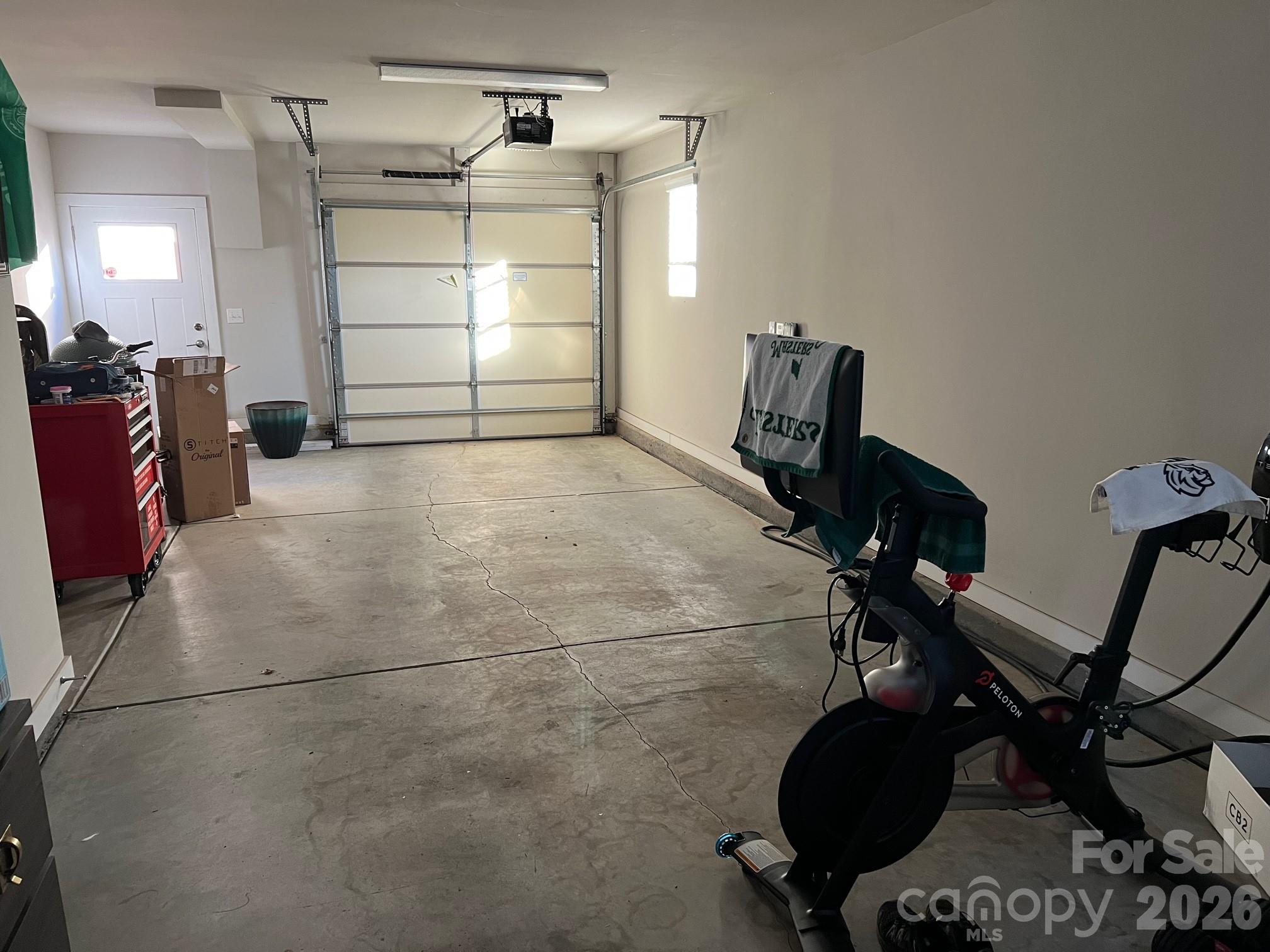 223 Uptown West Drive Property Photo 16