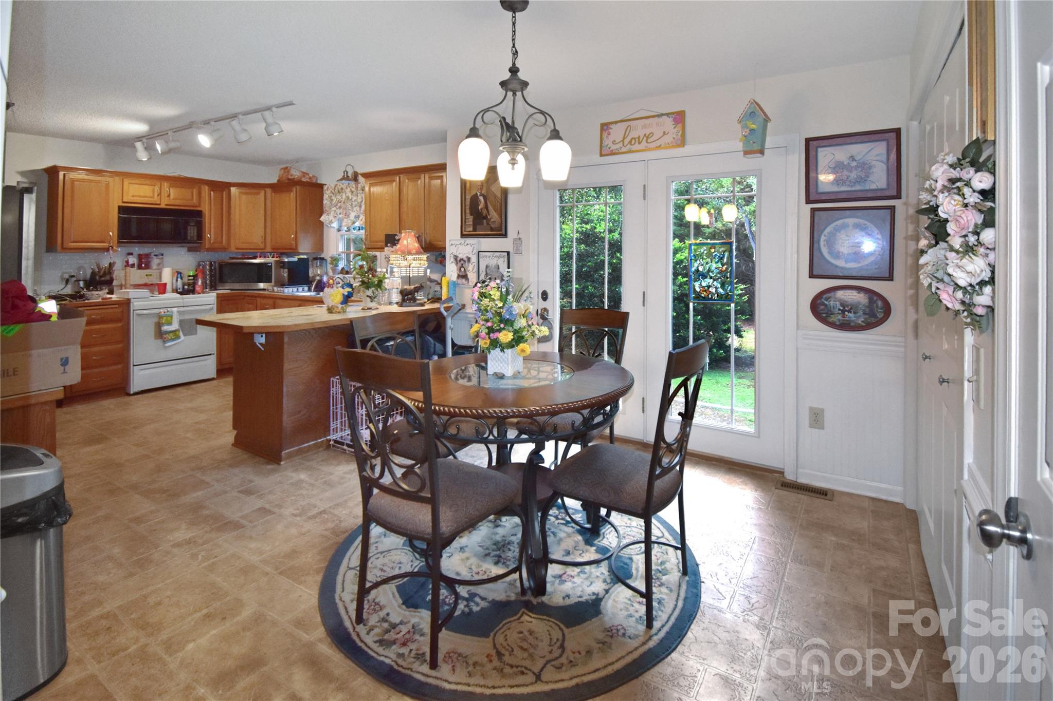 1861 Plaza Drive Property Photo 11