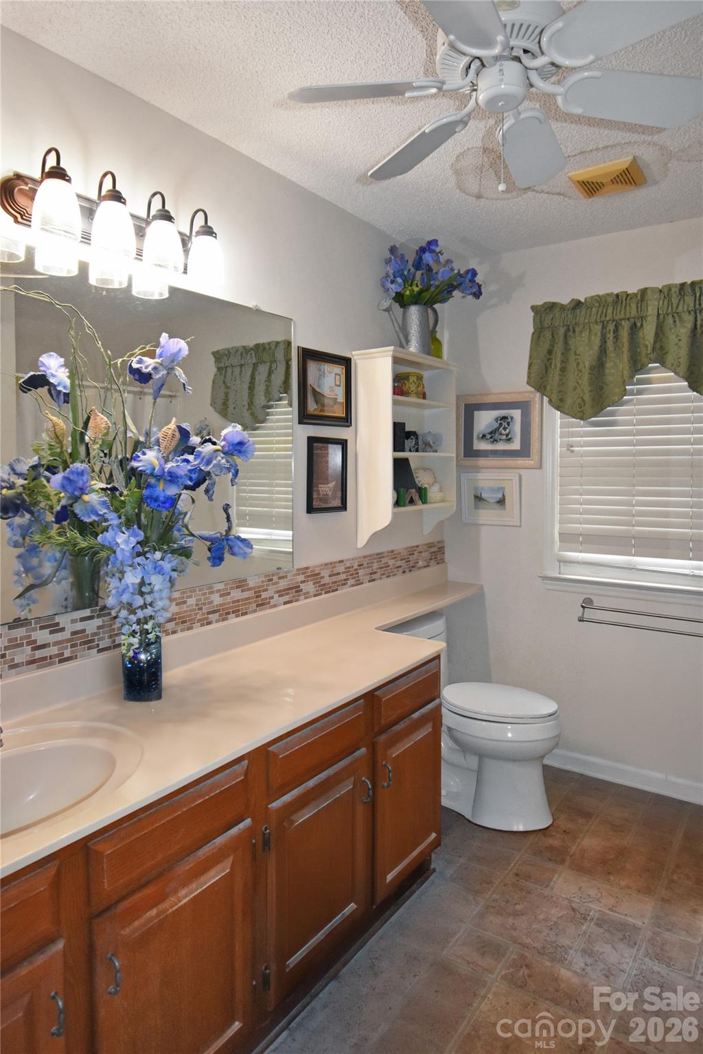 1861 Plaza Drive Property Photo 23