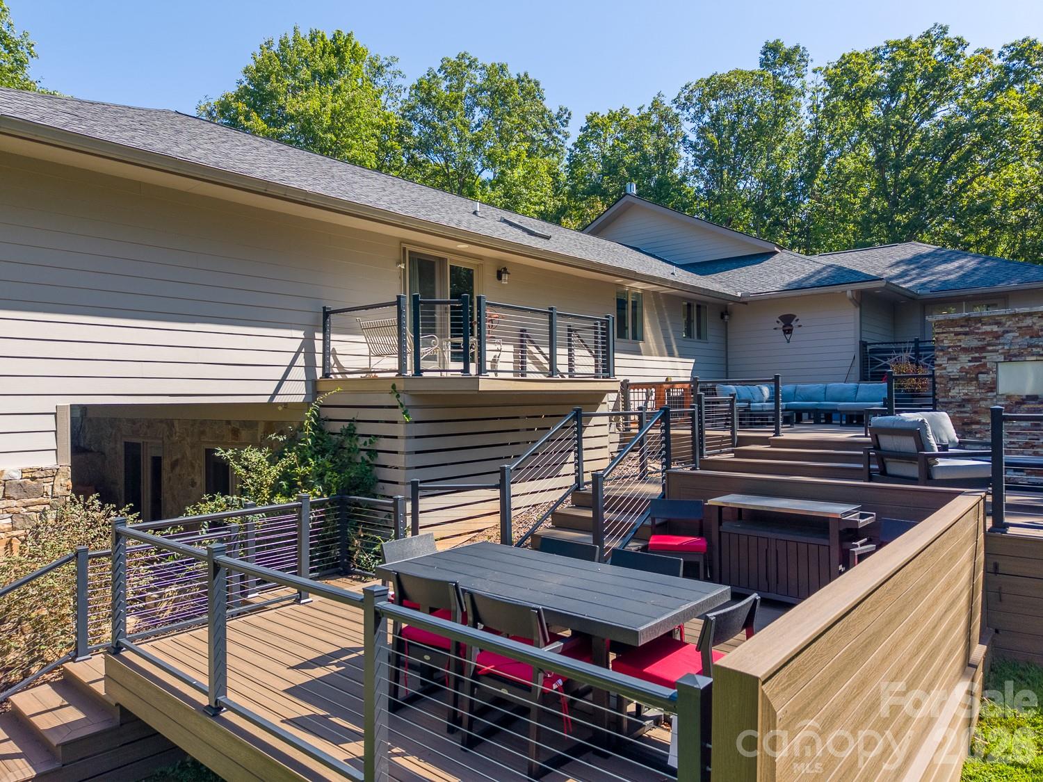 625 Echo Valley Drive Property Photo 8