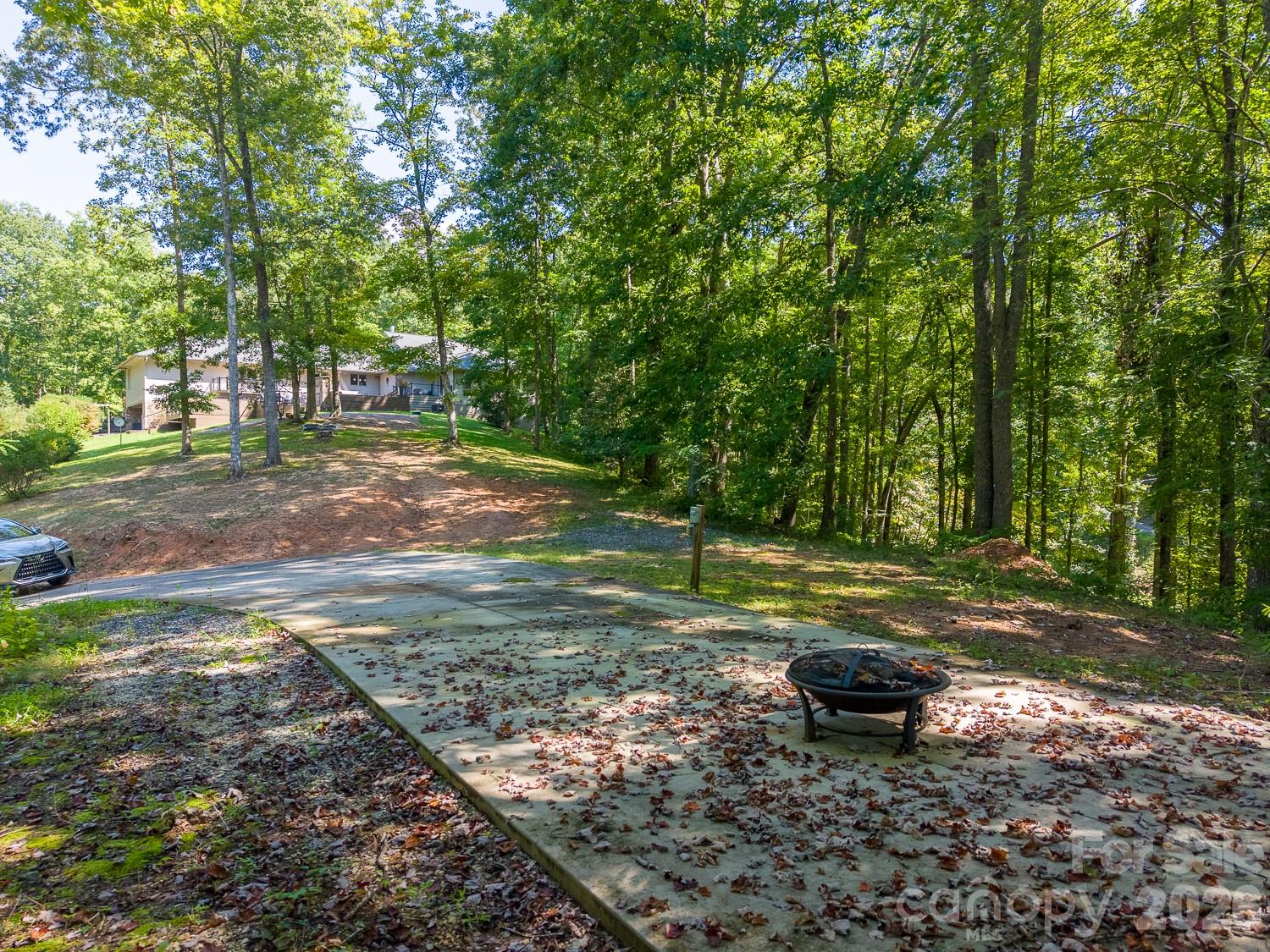 625 Echo Valley Drive Property Photo 12
