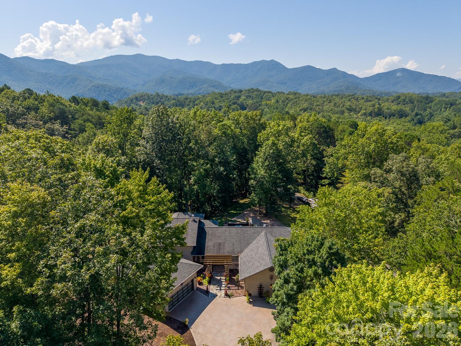 625 Echo Valley Drive Property Photo 14