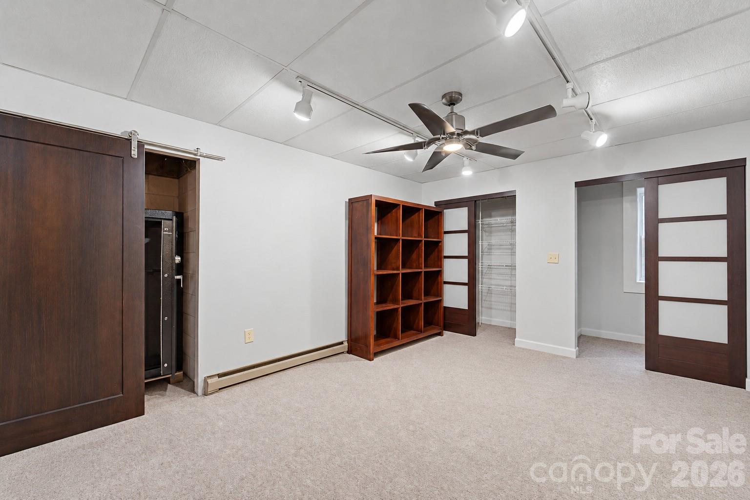 625 Echo Valley Drive Property Photo 41