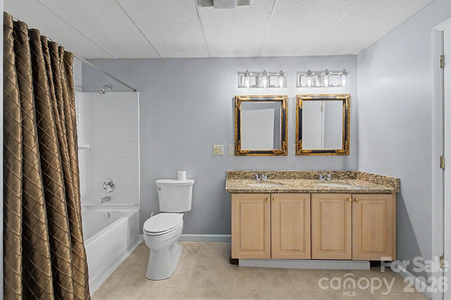 625 Echo Valley Drive Property Photo 42