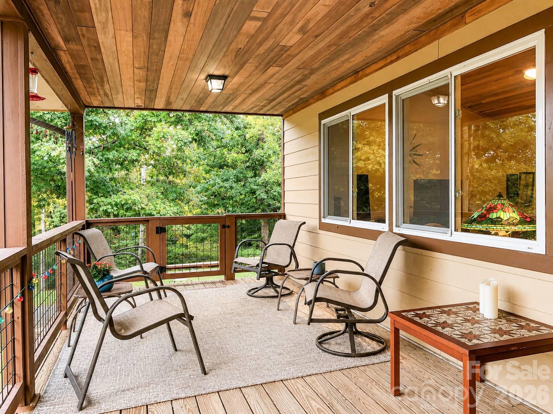 280 Green Oaks Road Property Photo 6