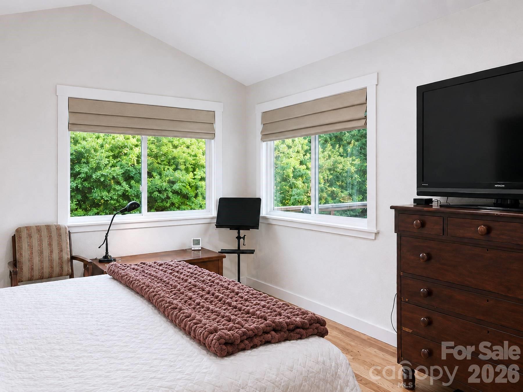 280 Green Oaks Road Property Photo 28