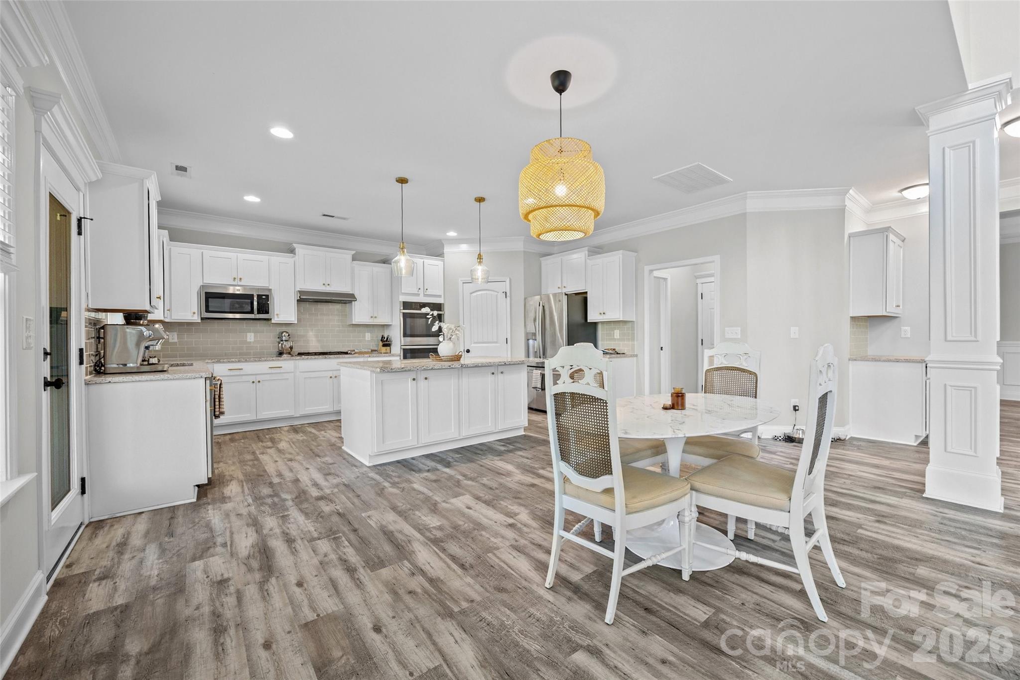 2633 Lakefront Drive Property Photo 10