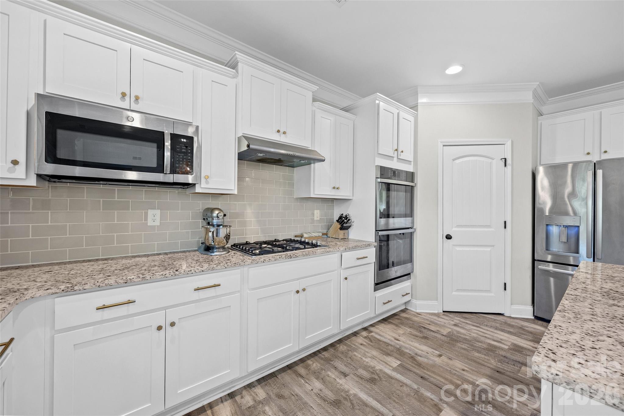2633 Lakefront Drive Property Photo 13