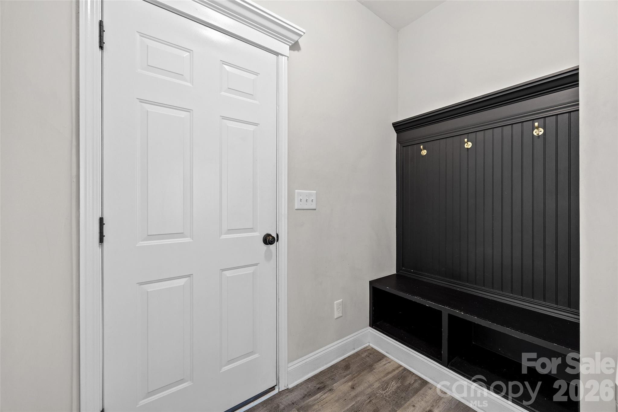 2633 Lakefront Drive Property Photo 15