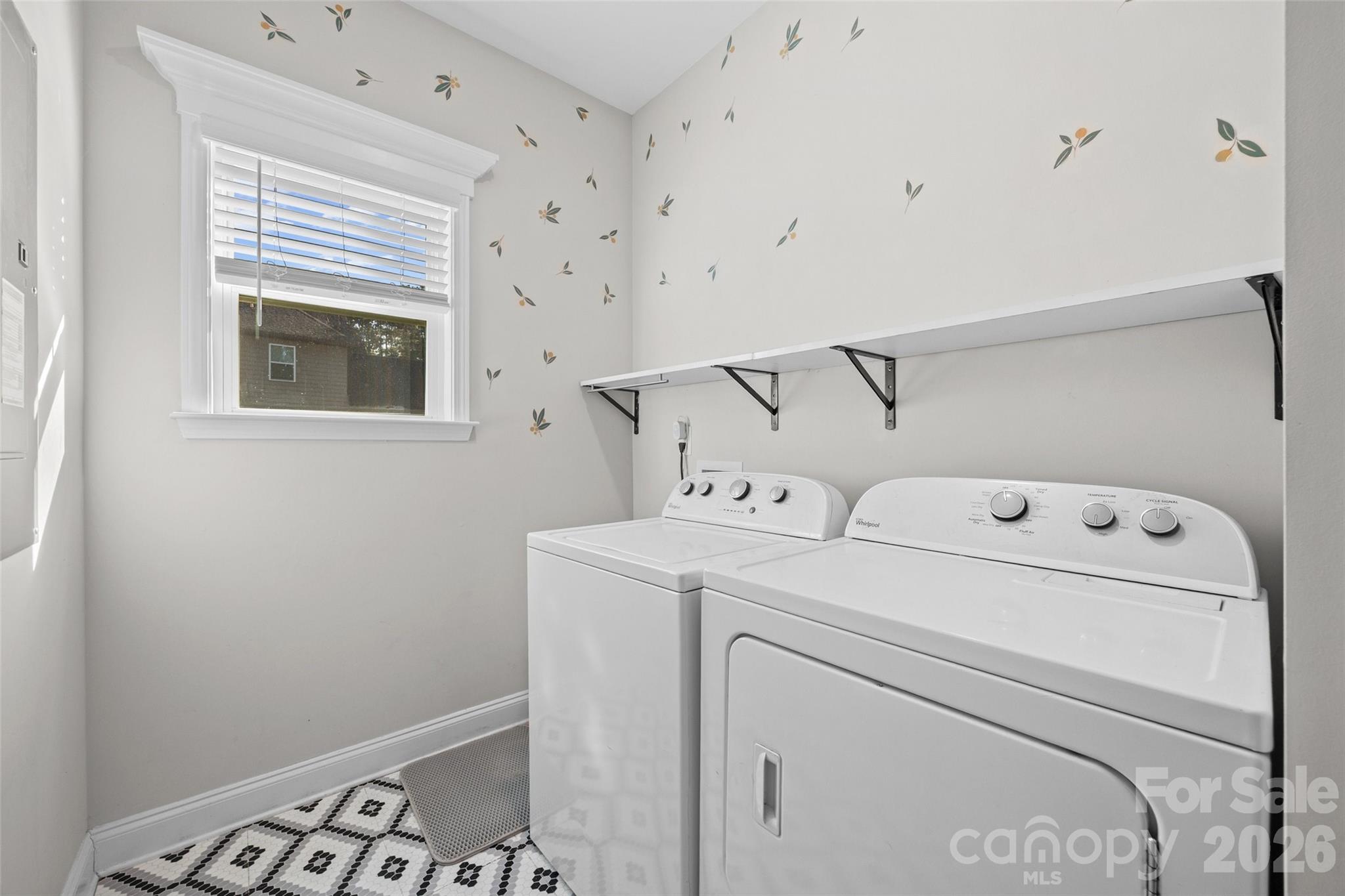 2633 Lakefront Drive Property Photo 16