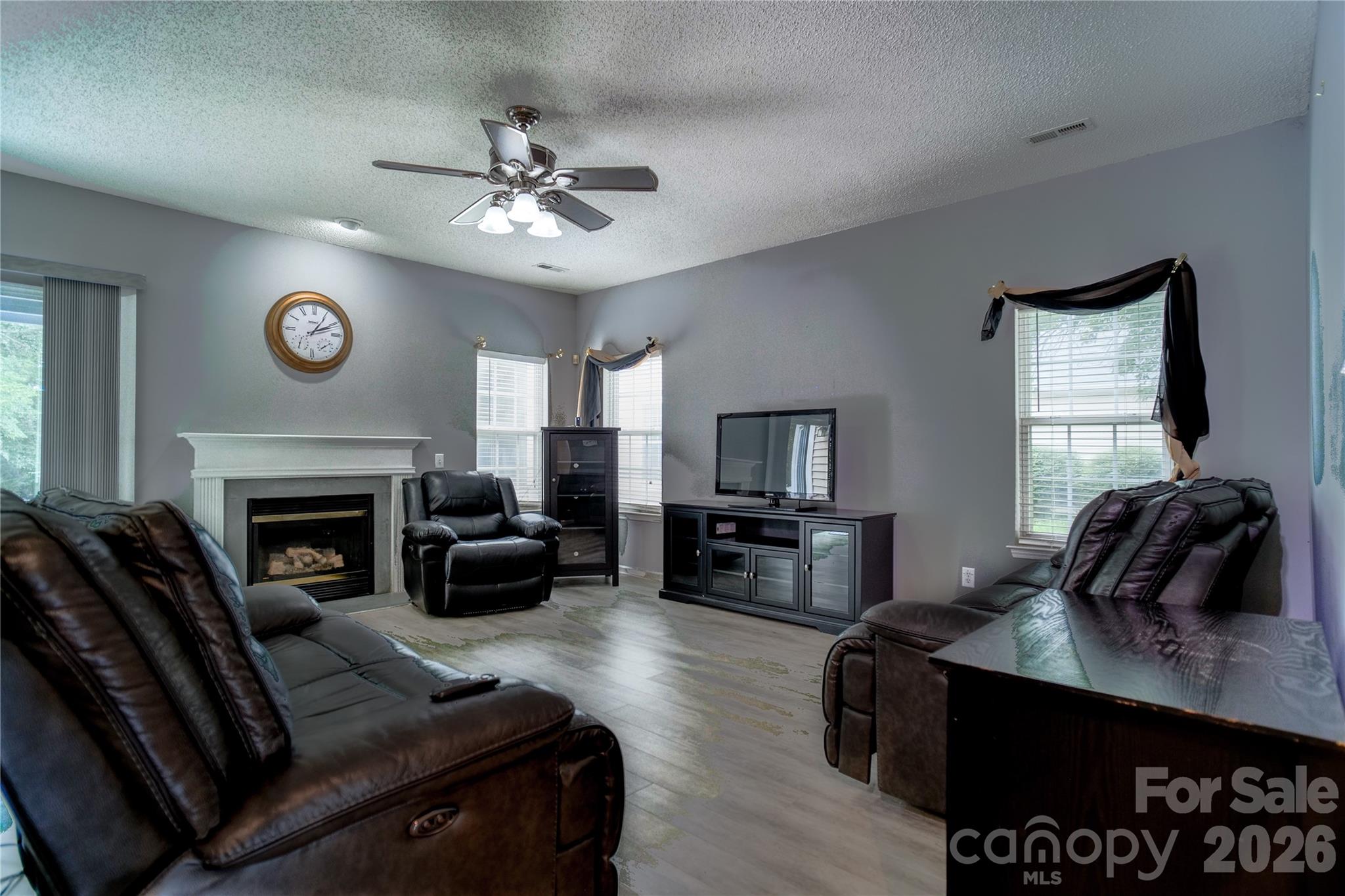 9612 Veronica Drive Property Photo 11