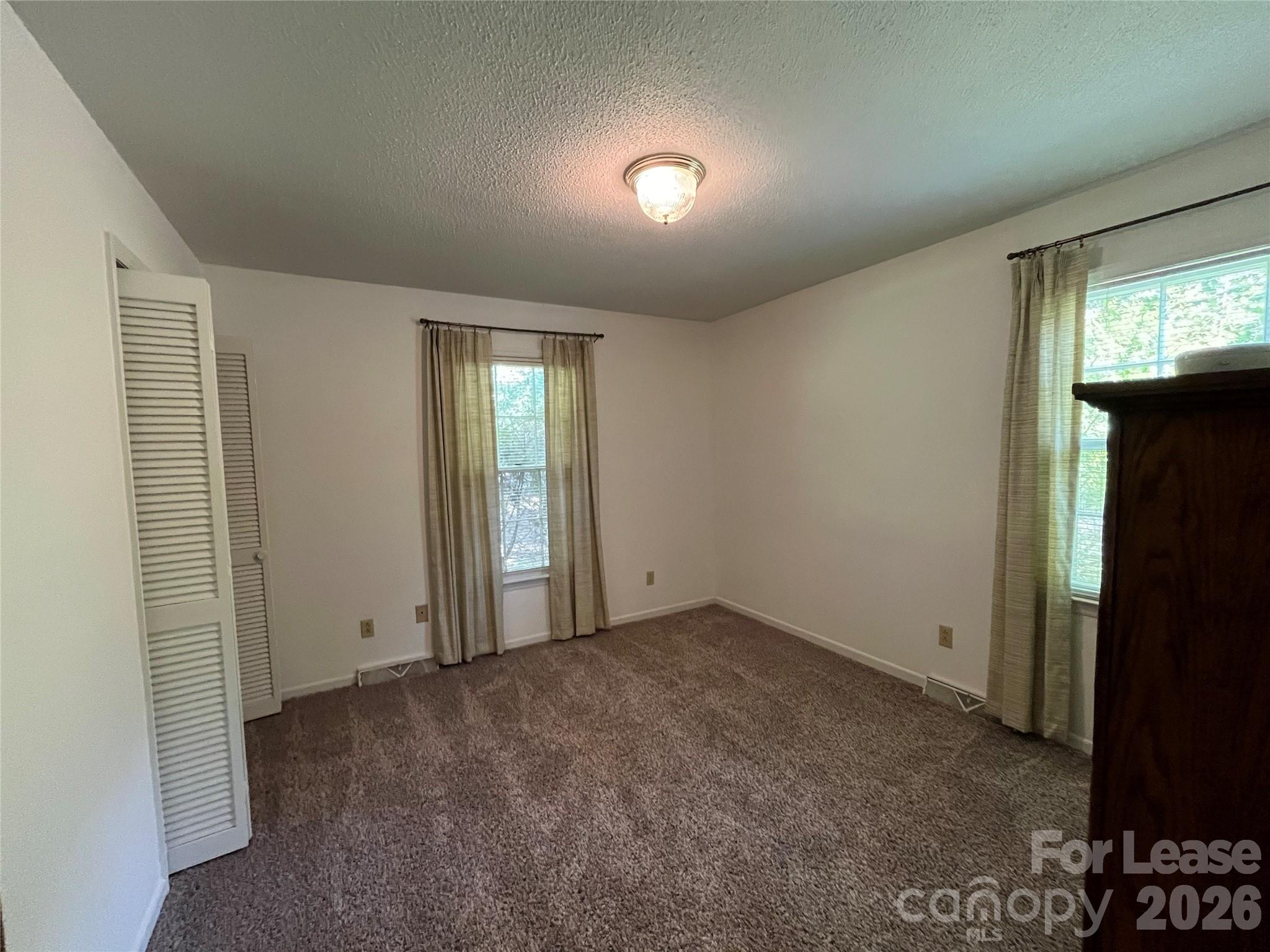 5625 Potter Road Property Photo 16