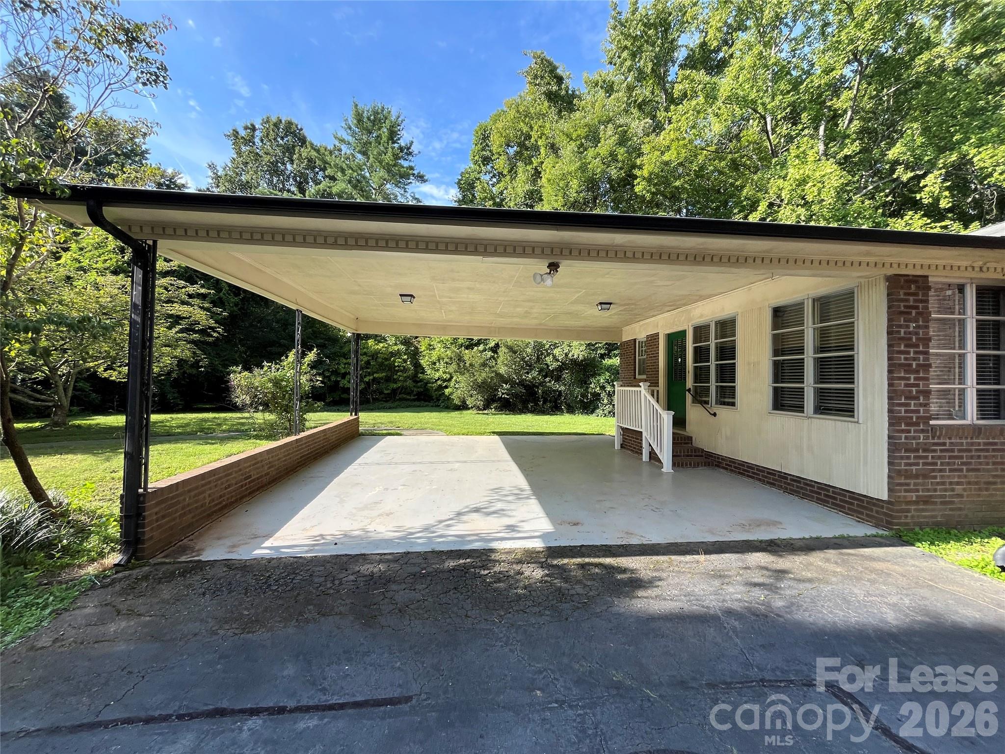 5625 Potter Road Property Photo 24