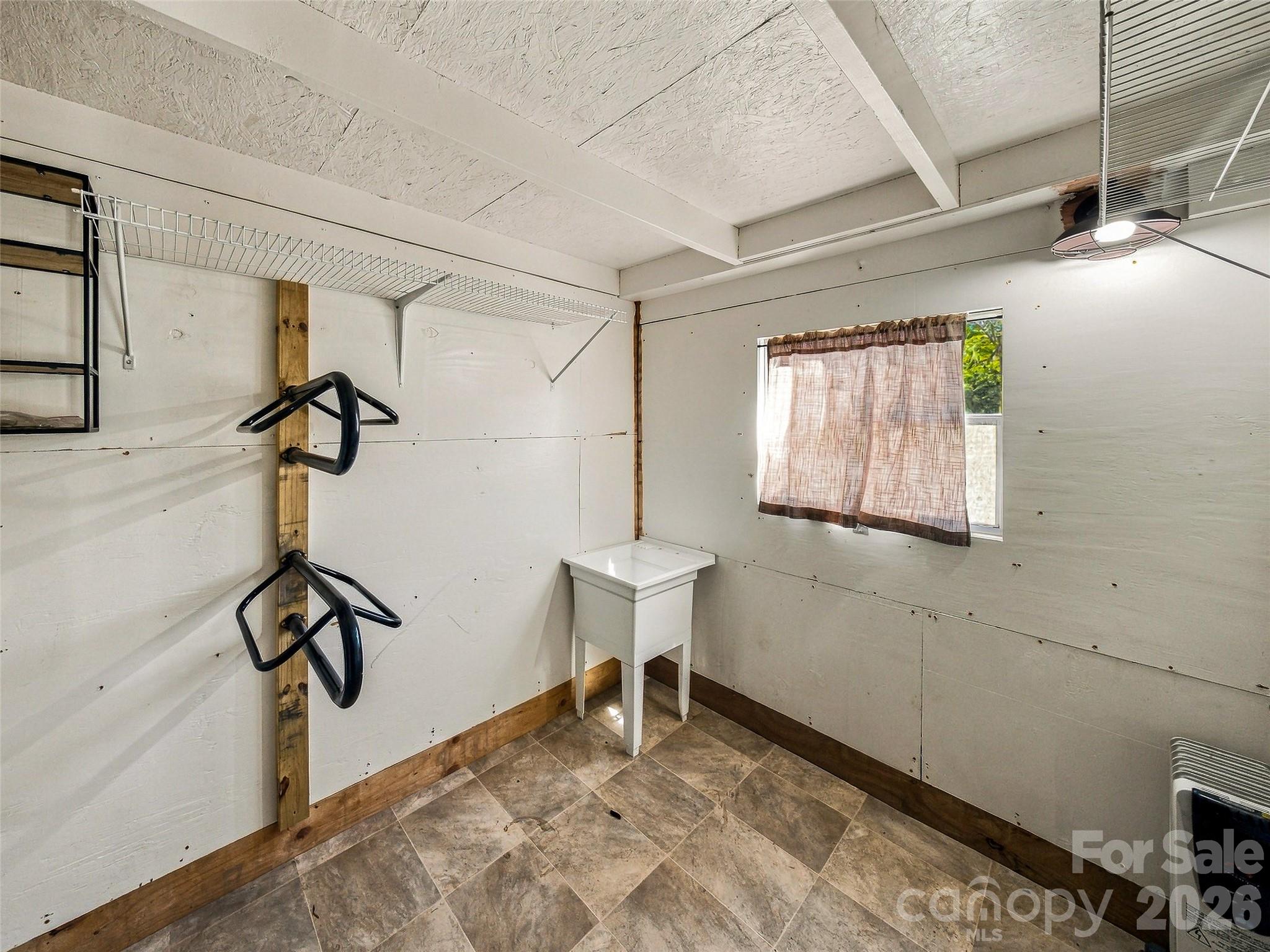 202 Morgan Drive Property Photo 43