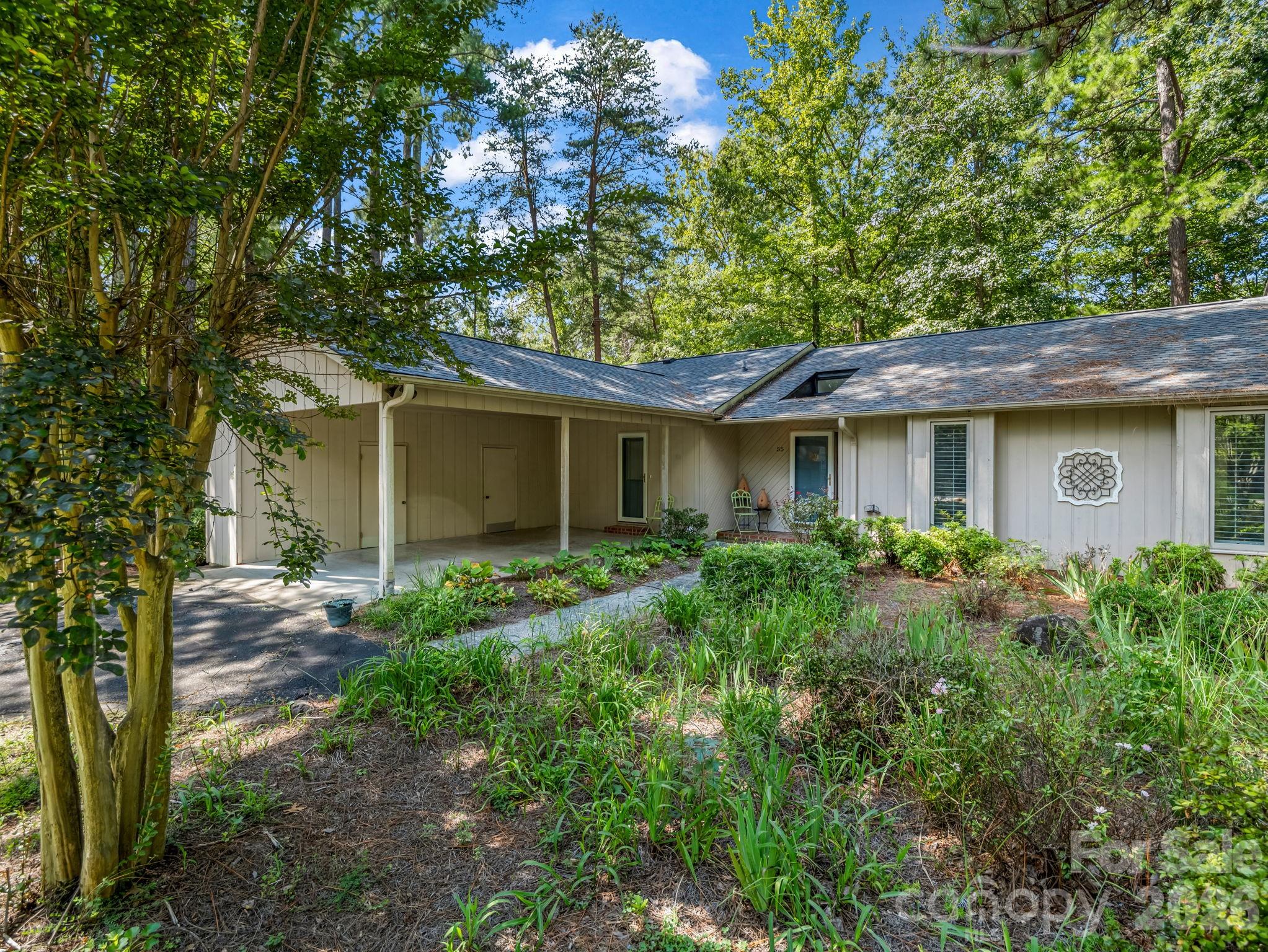 55 Diamond Ridge Lane