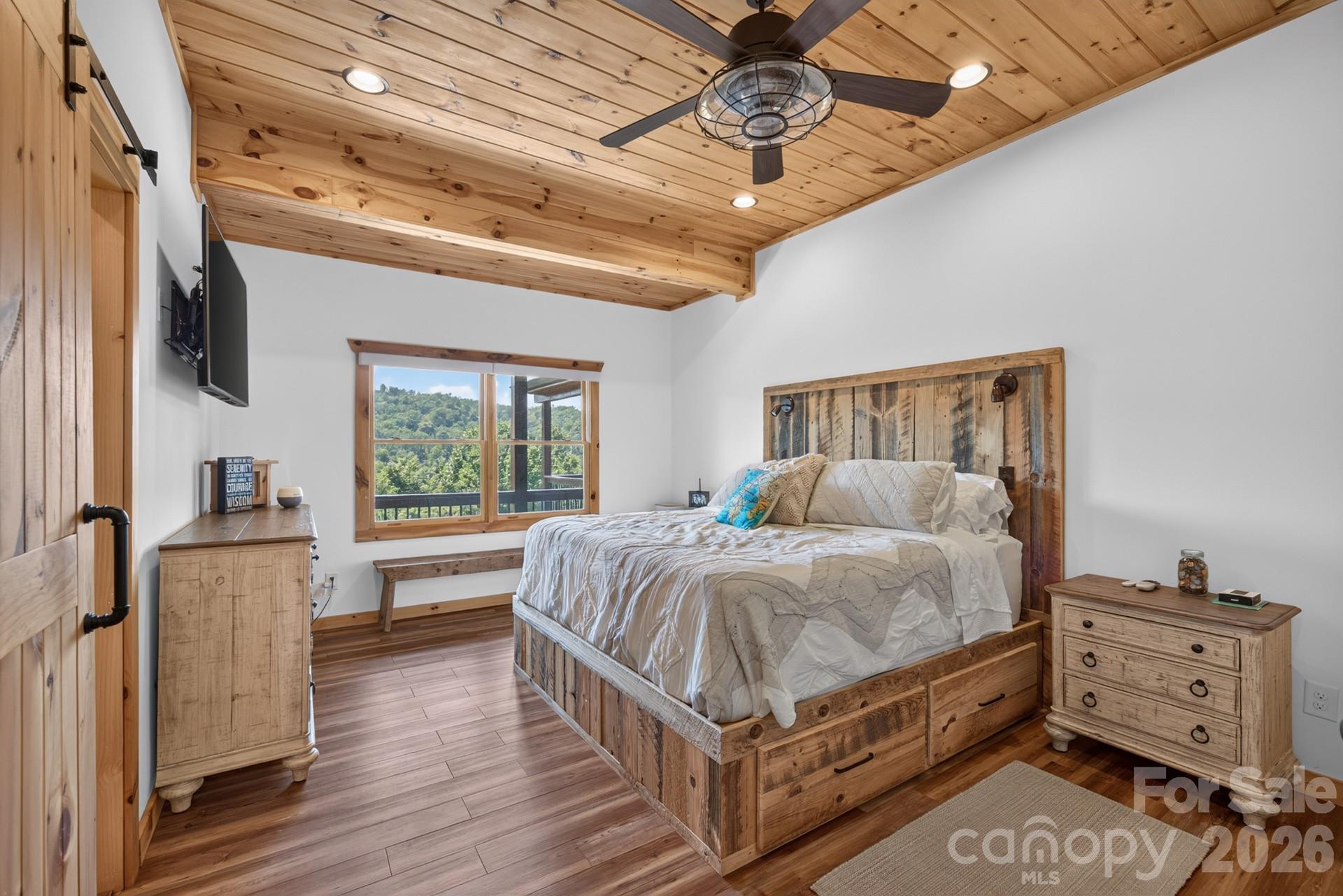 147 Night Sky Drive Property Photo 19