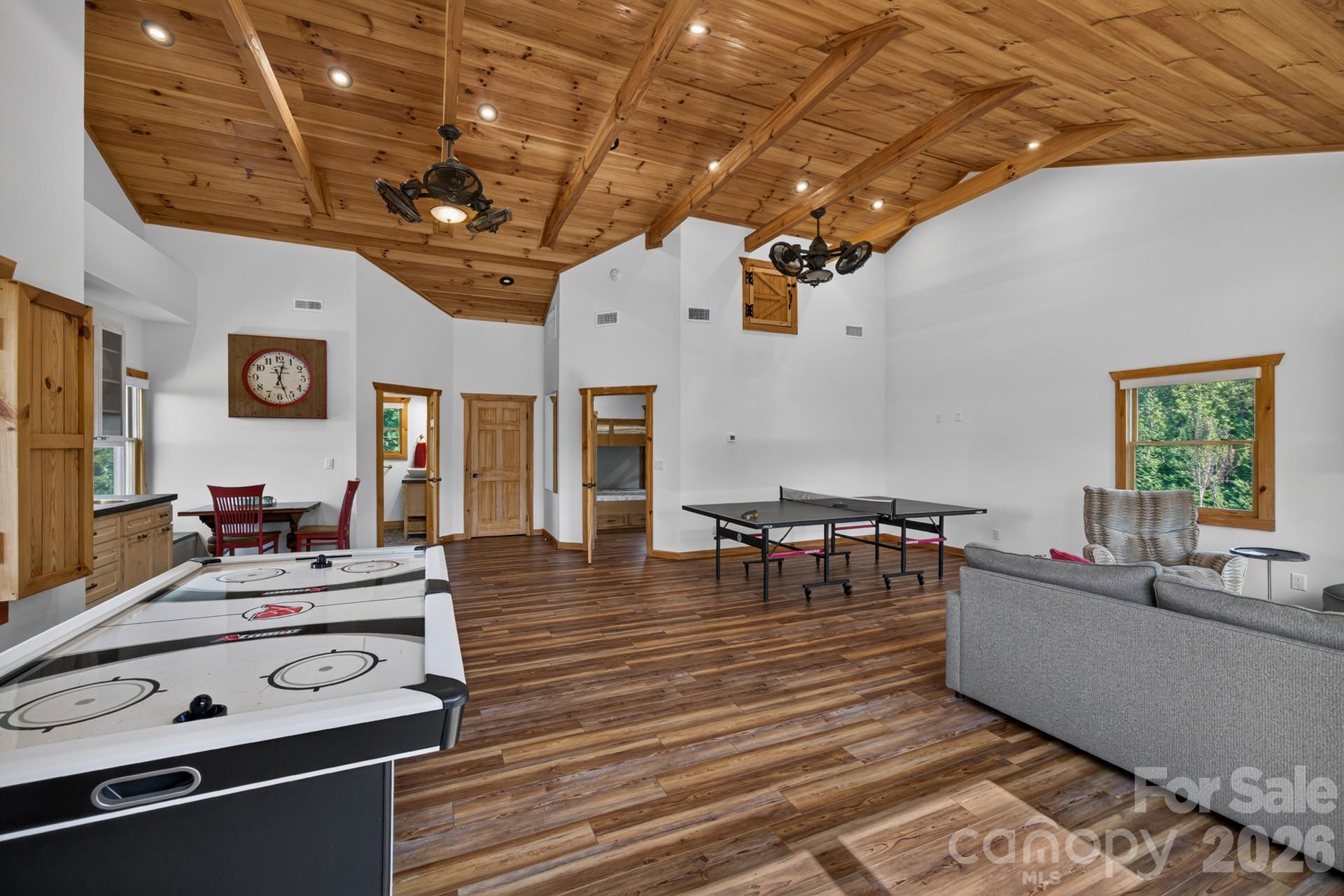 147 Night Sky Drive Property Photo 36