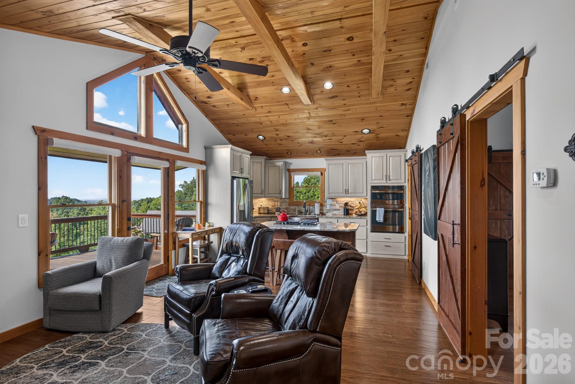 147 Night Sky Drive Property Photo 40