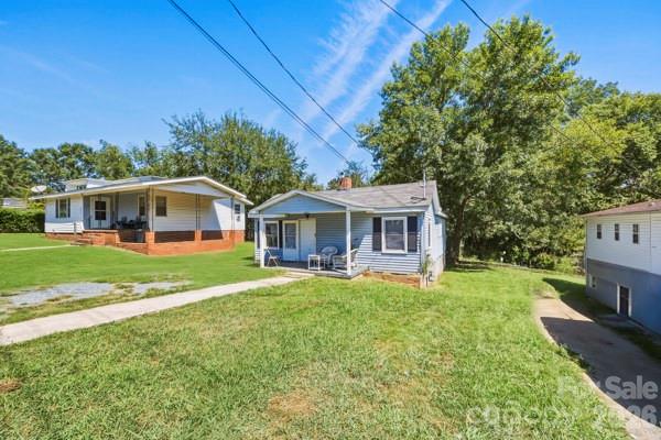 404 Clinton Avenue Property Photo 3