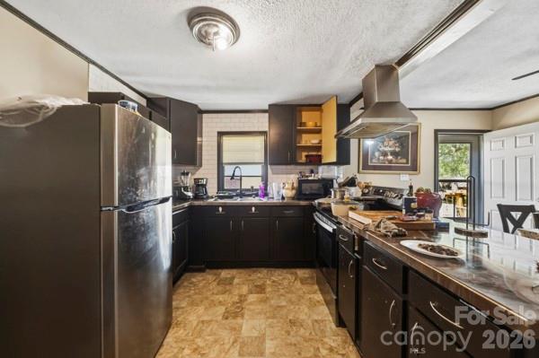 404 Clinton Avenue Property Photo 7