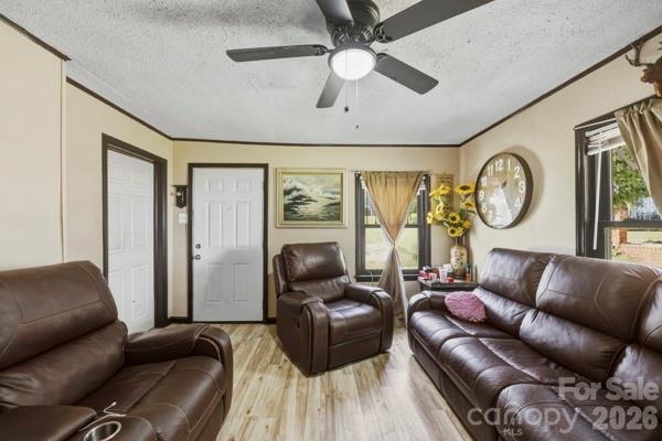 404 Clinton Avenue Property Photo 21