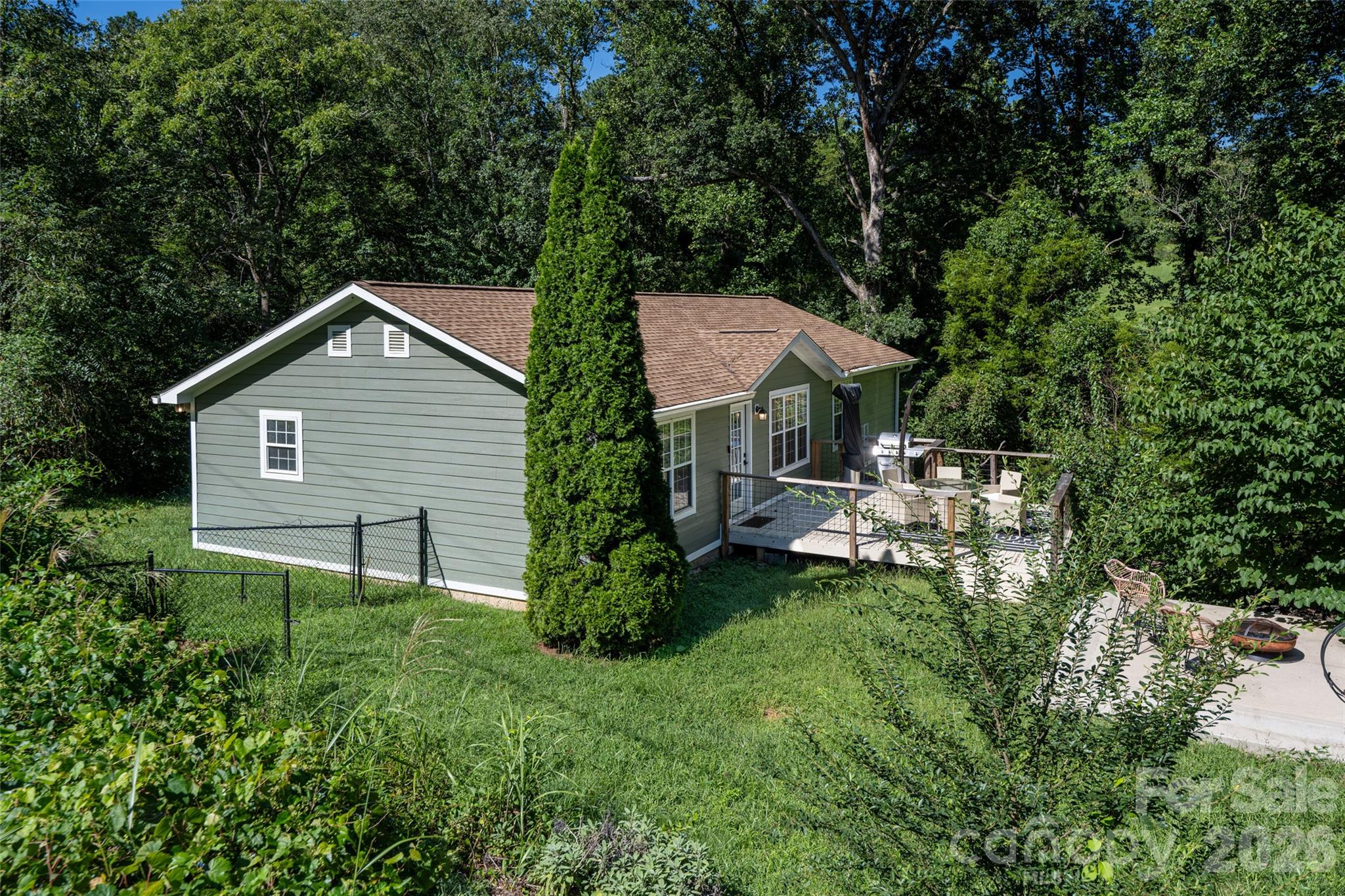 5 Sunwashed Way Property Photo 44