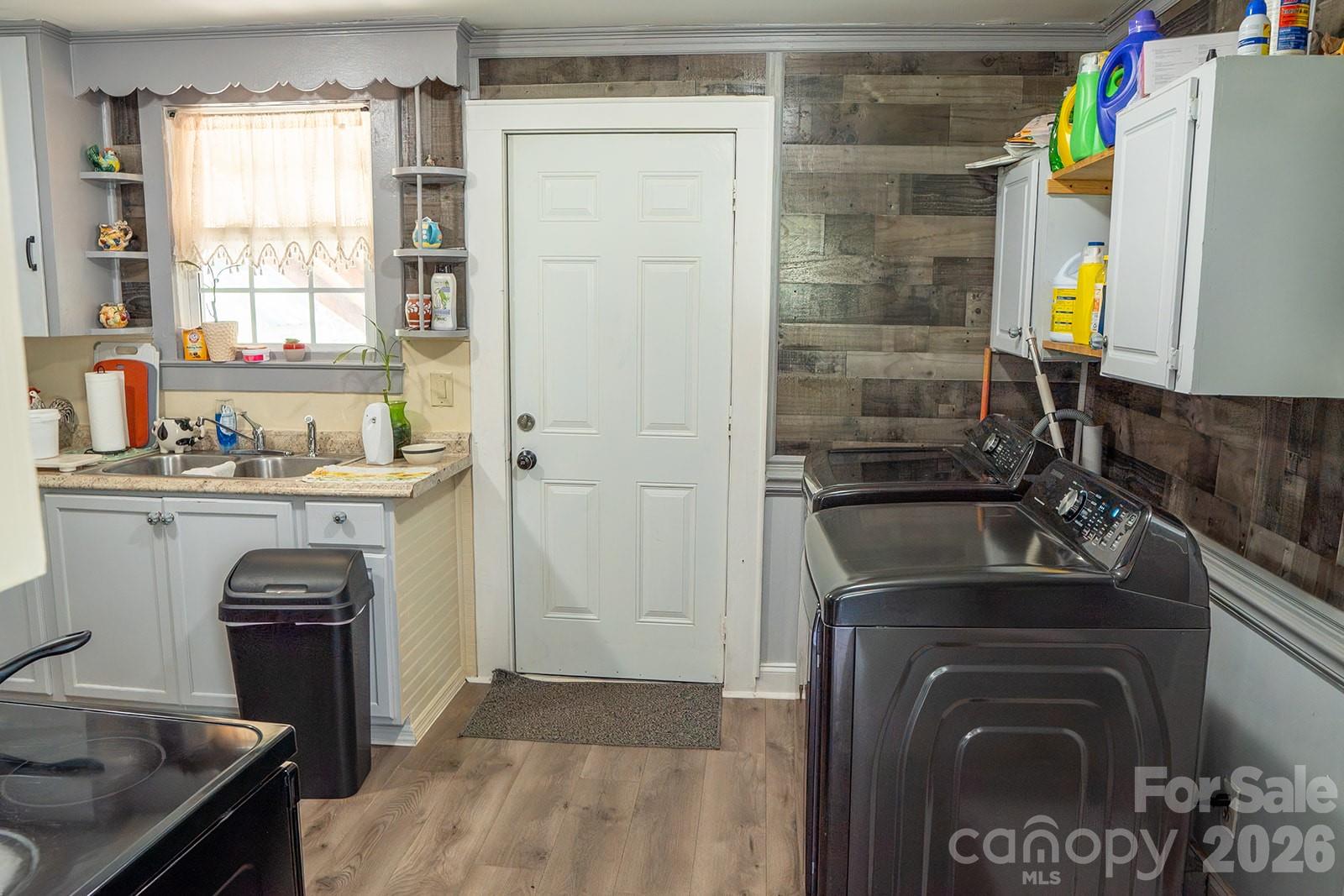 1929 John Everall Road Property Photo 13