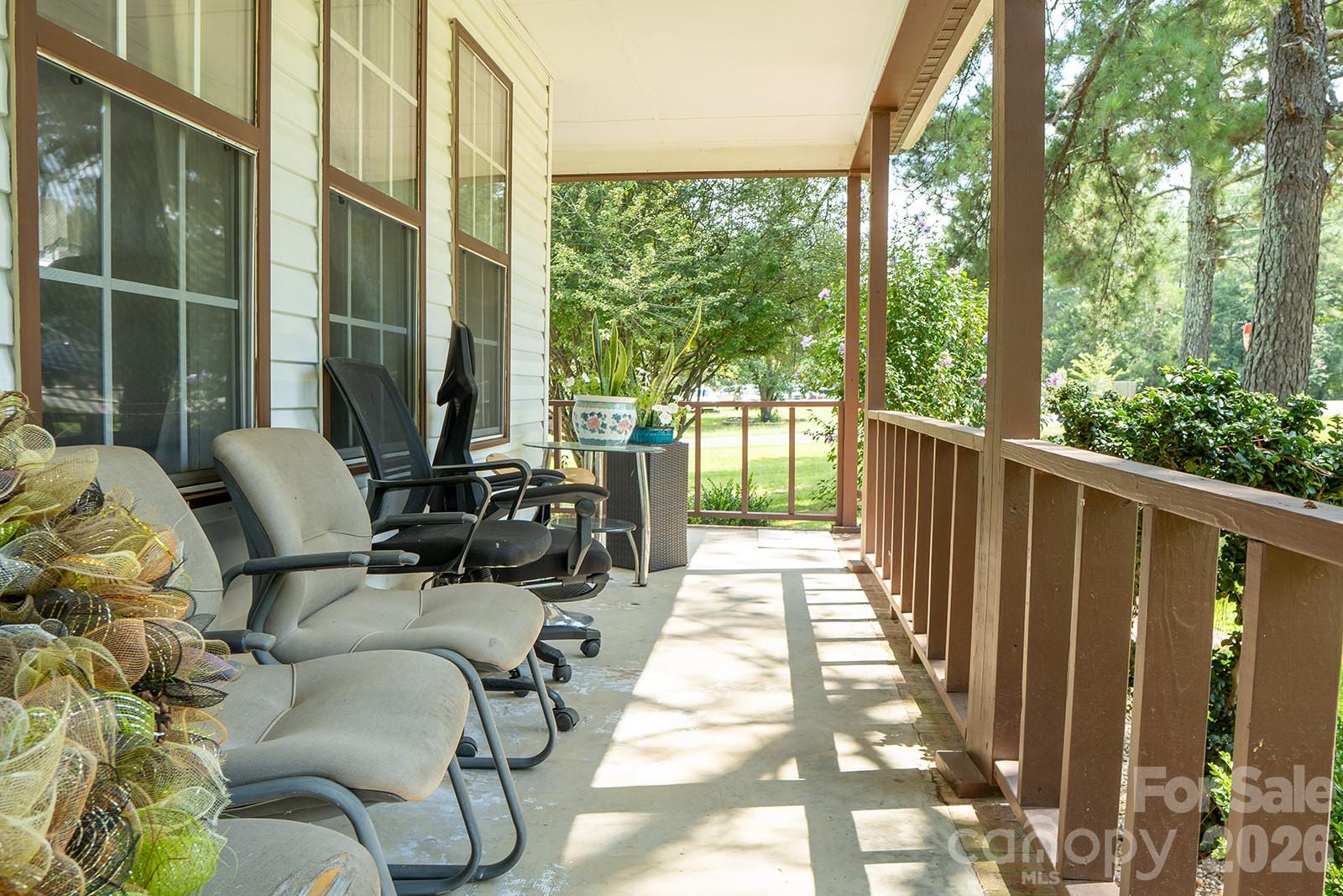 1929 John Everall Road Property Photo 15